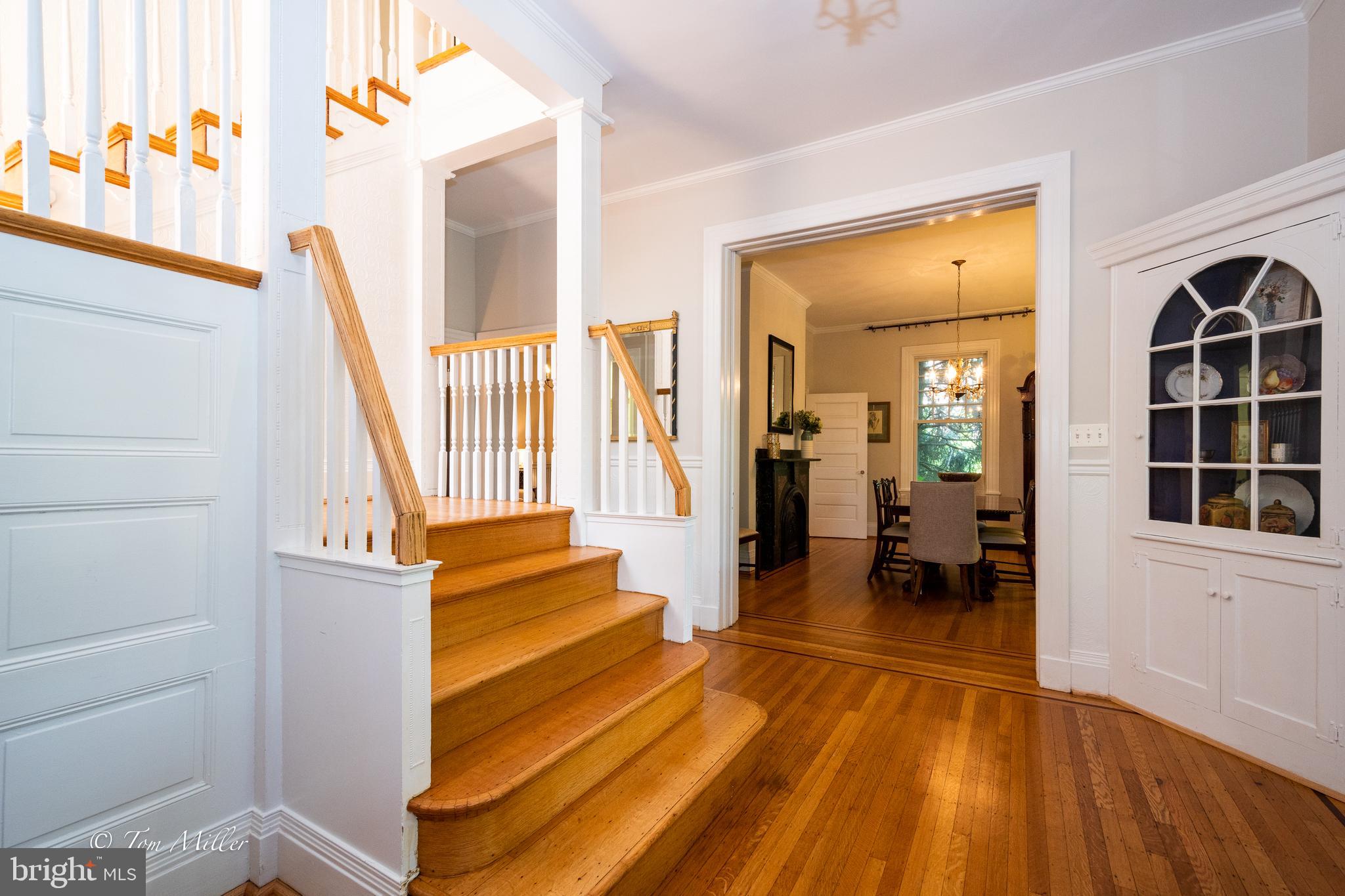 ROLAND PARK - Residential