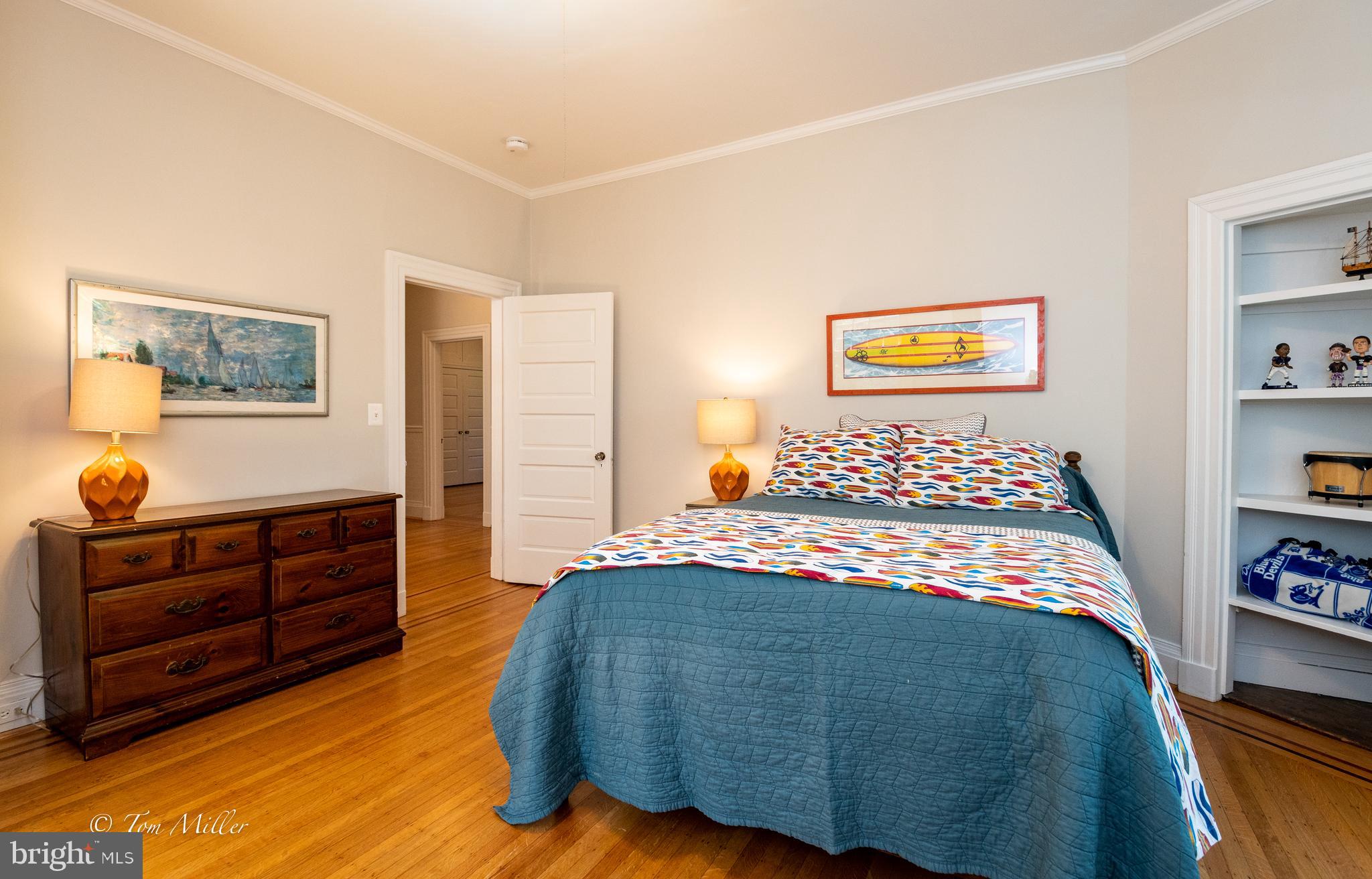 ROLAND PARK - Residential