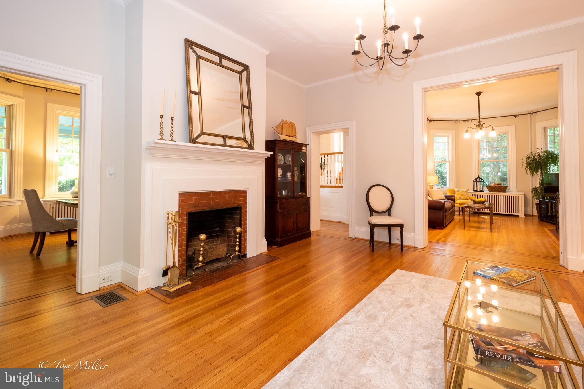 ROLAND PARK - Residential