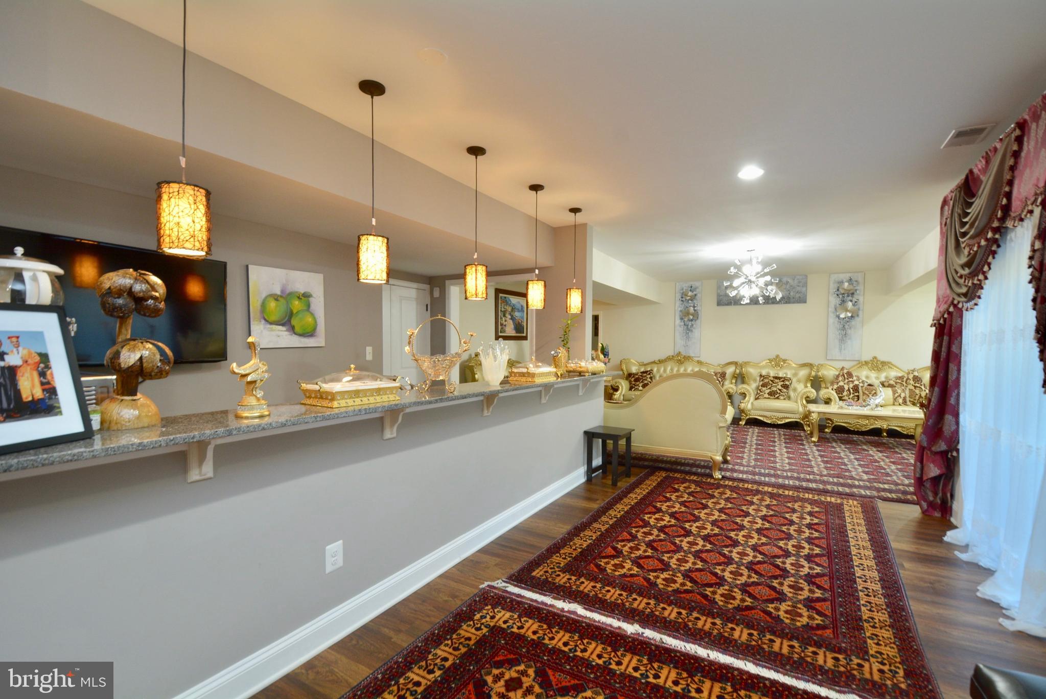 WINDSOR ESTATES - Residential