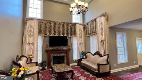 WINDSOR ESTATES - Residential