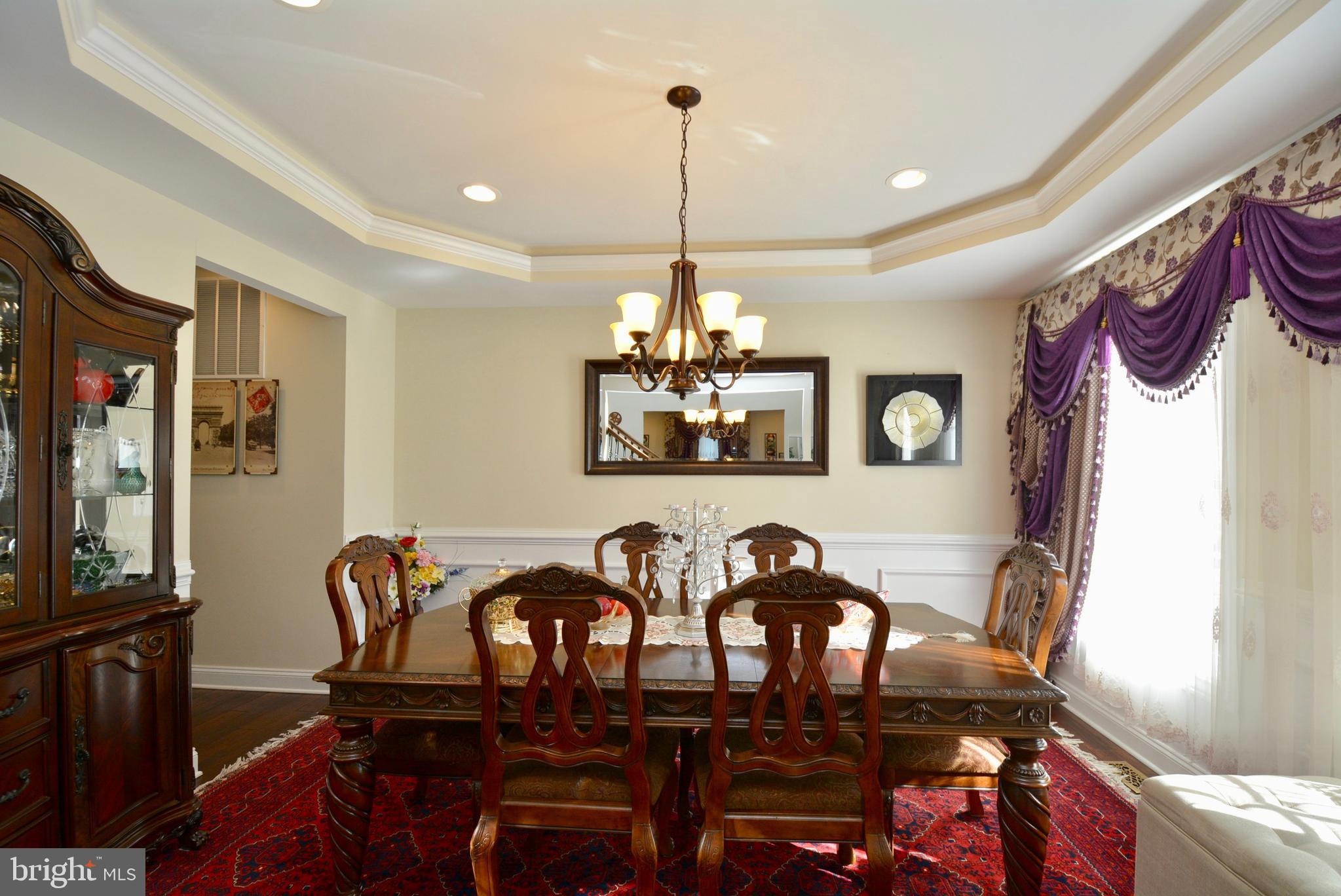 WINDSOR ESTATES - Residential