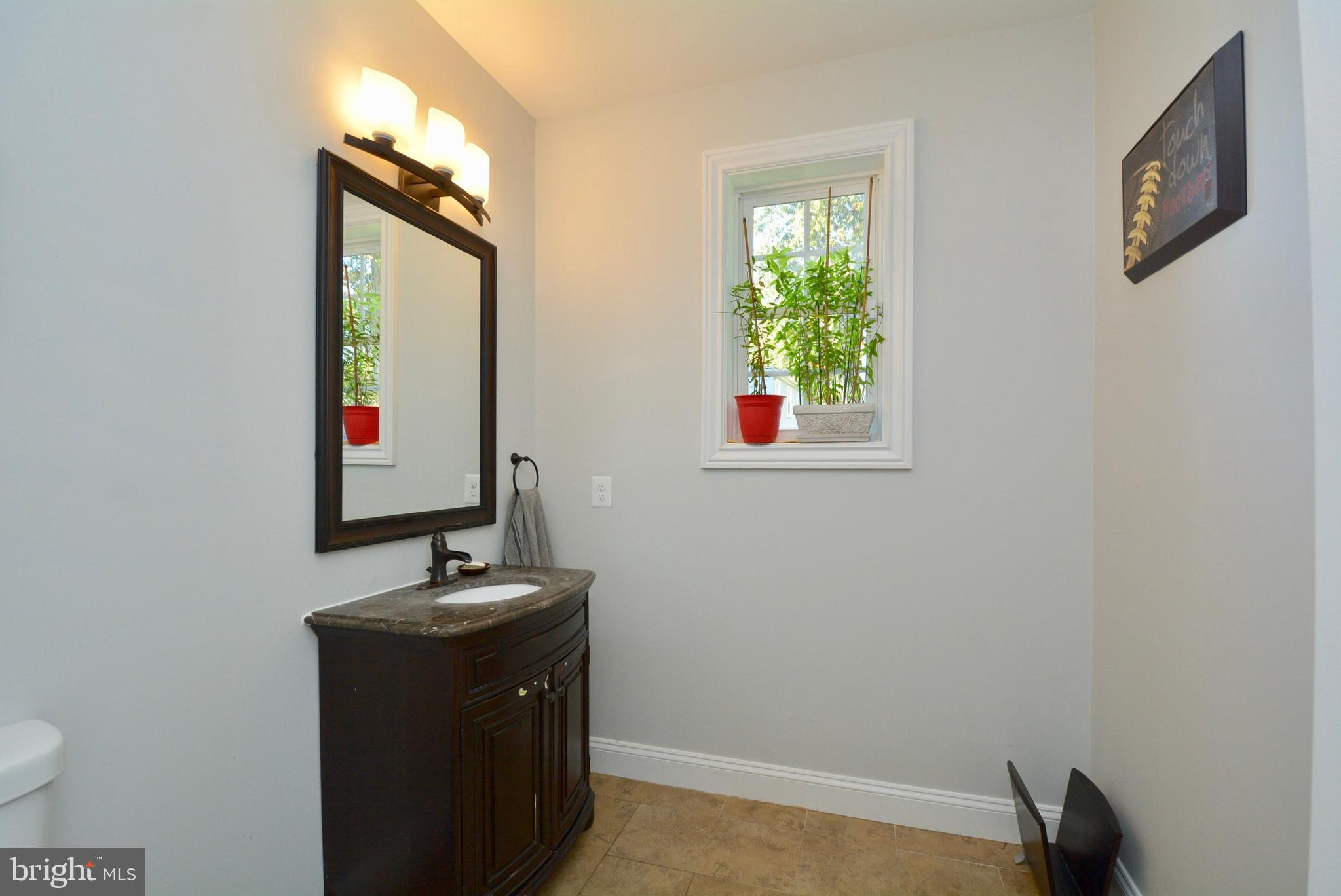 WINDSOR ESTATES - Residential