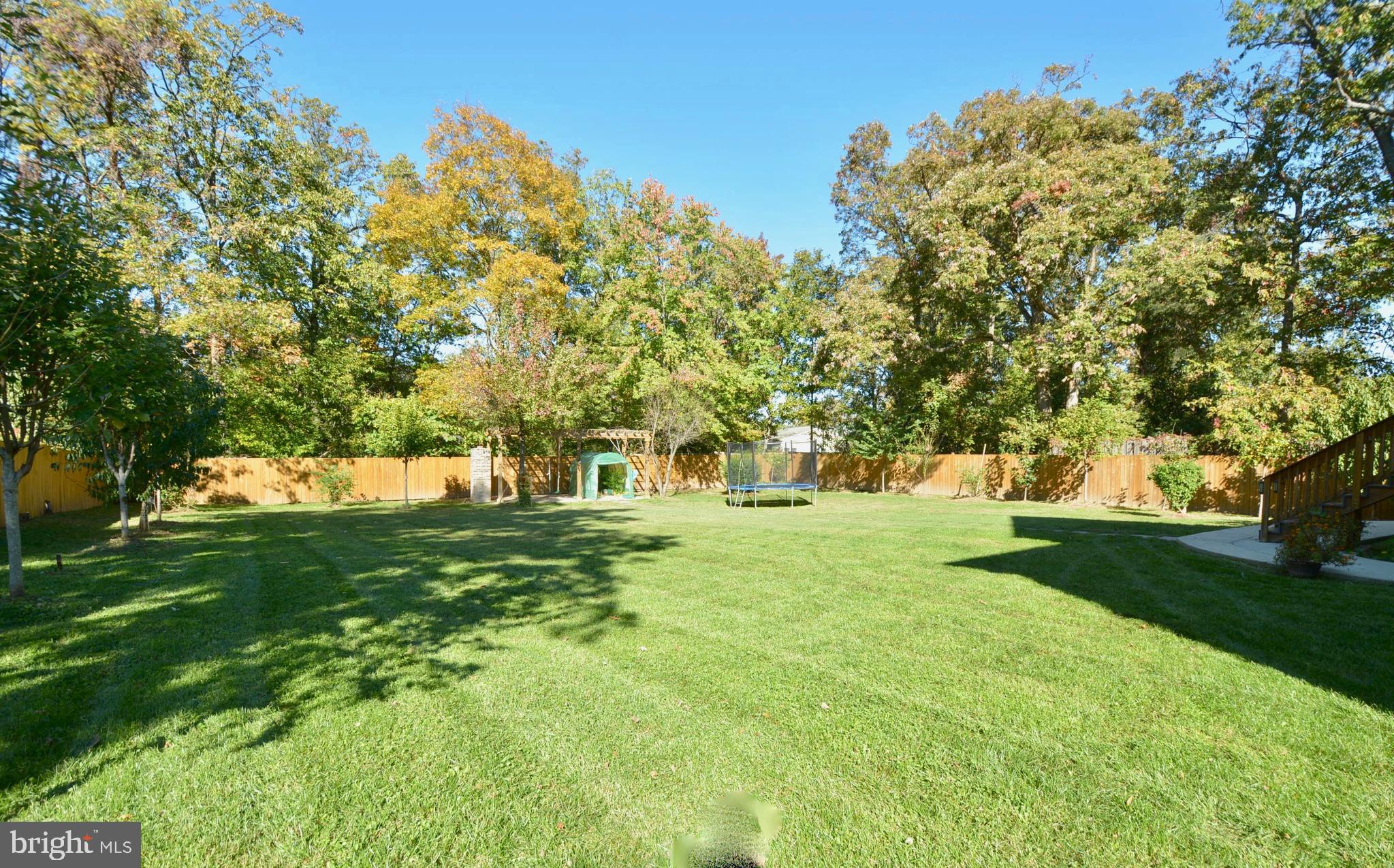 WINDSOR ESTATES - Residential