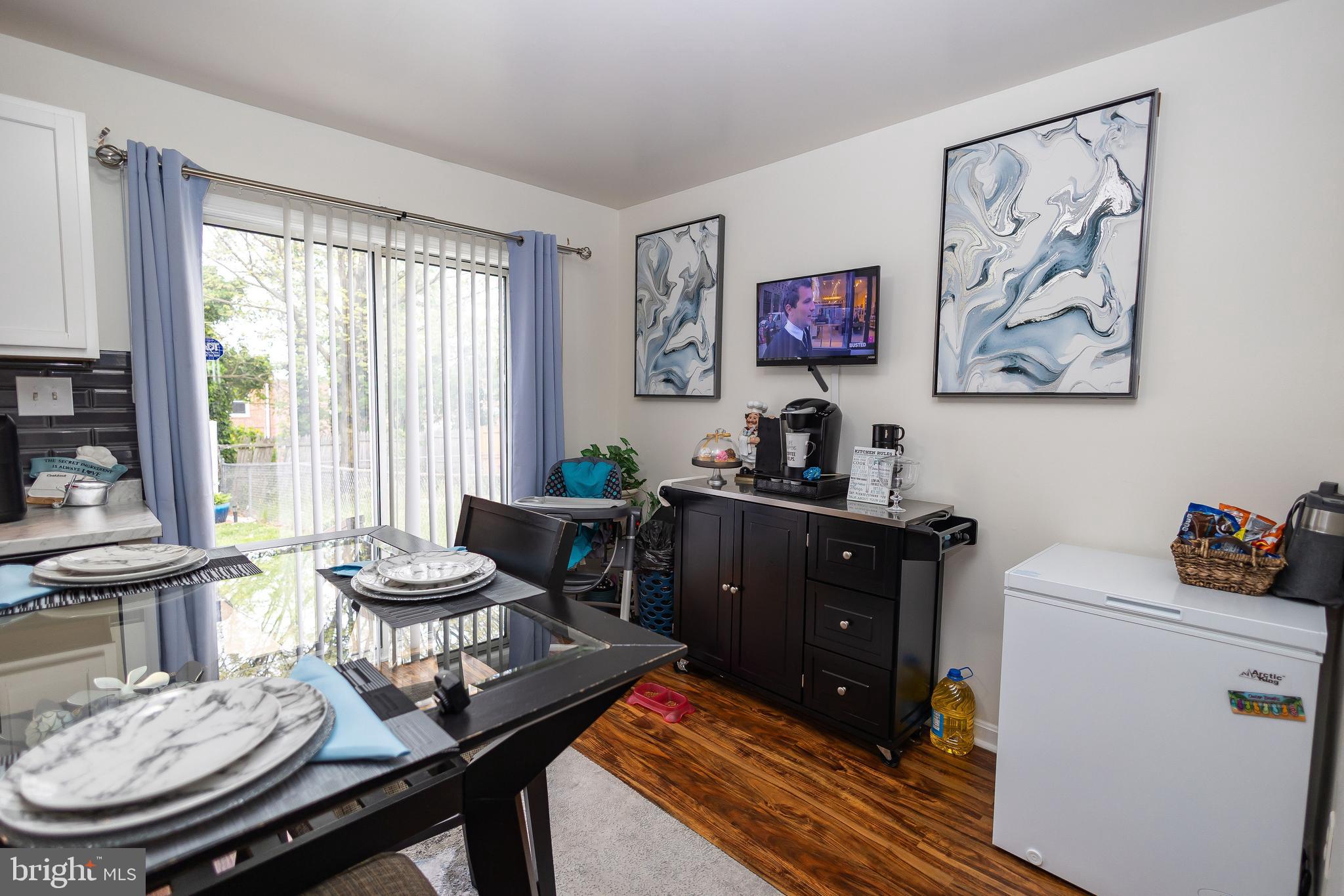 CHERRY HILL - Residential