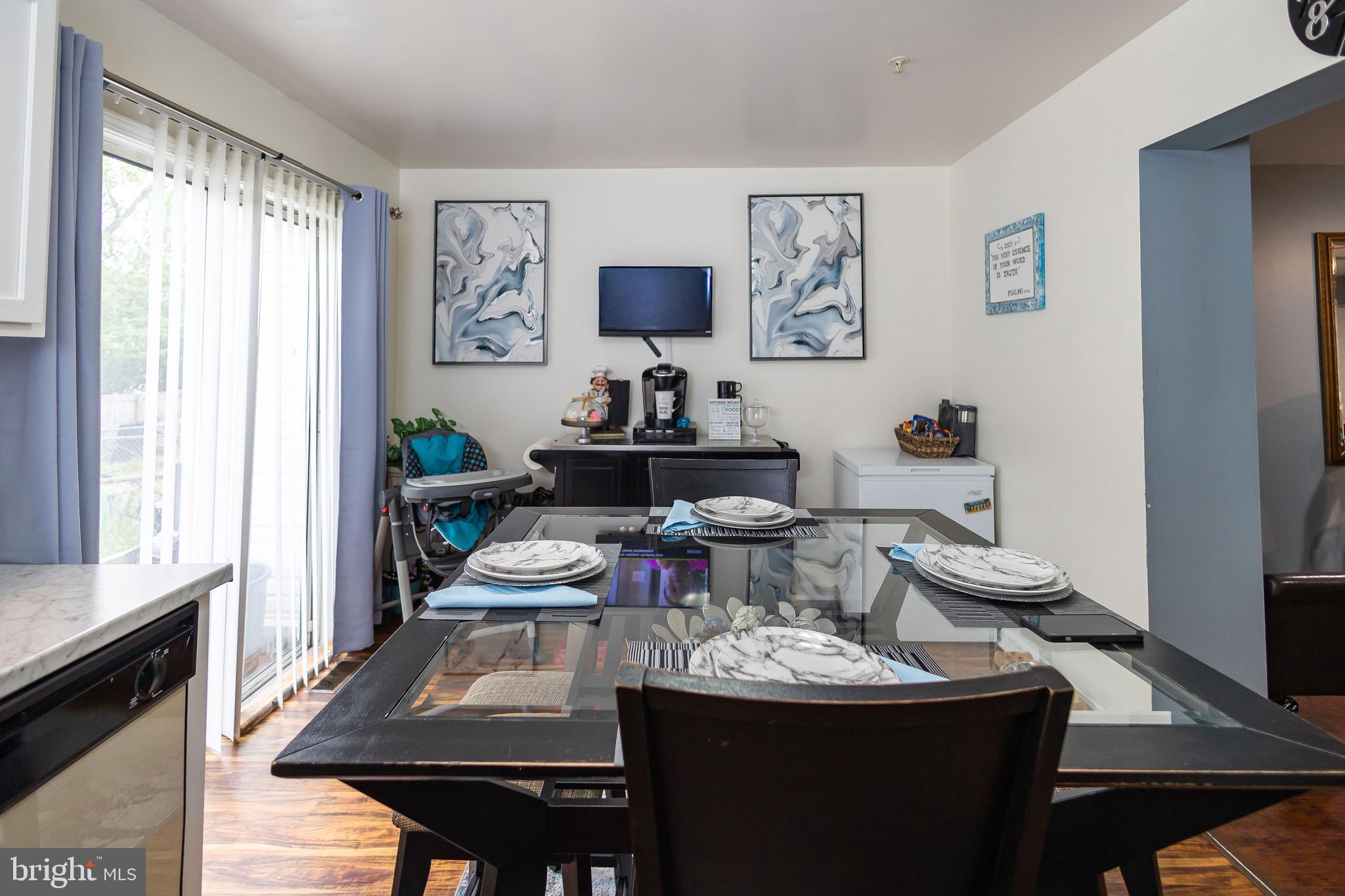 CHERRY HILL - Residential