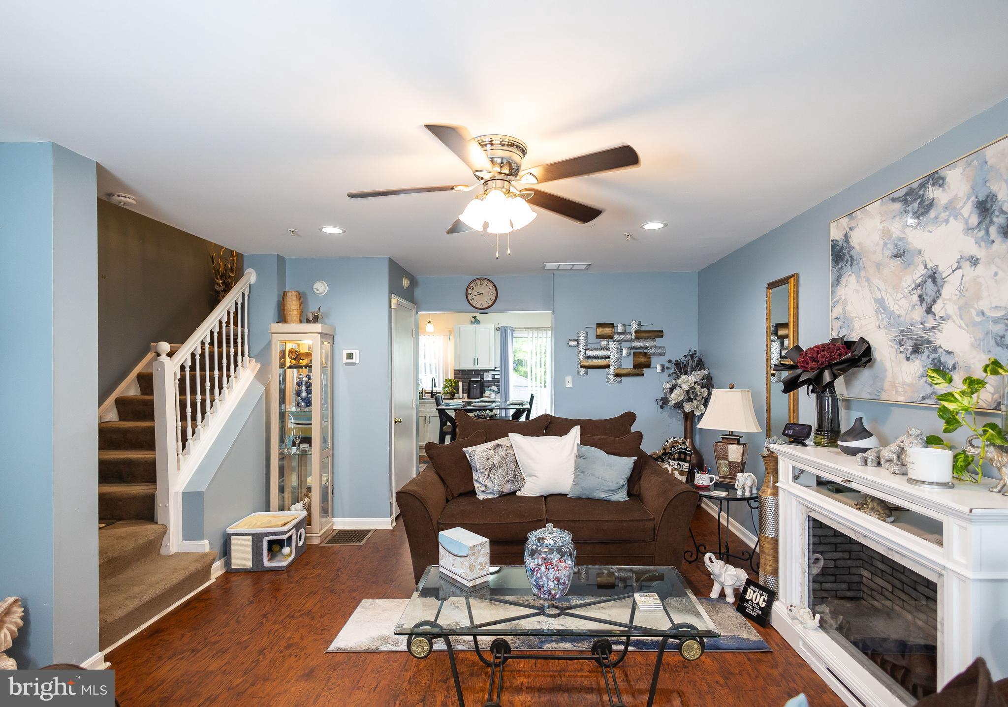 CHERRY HILL - Residential