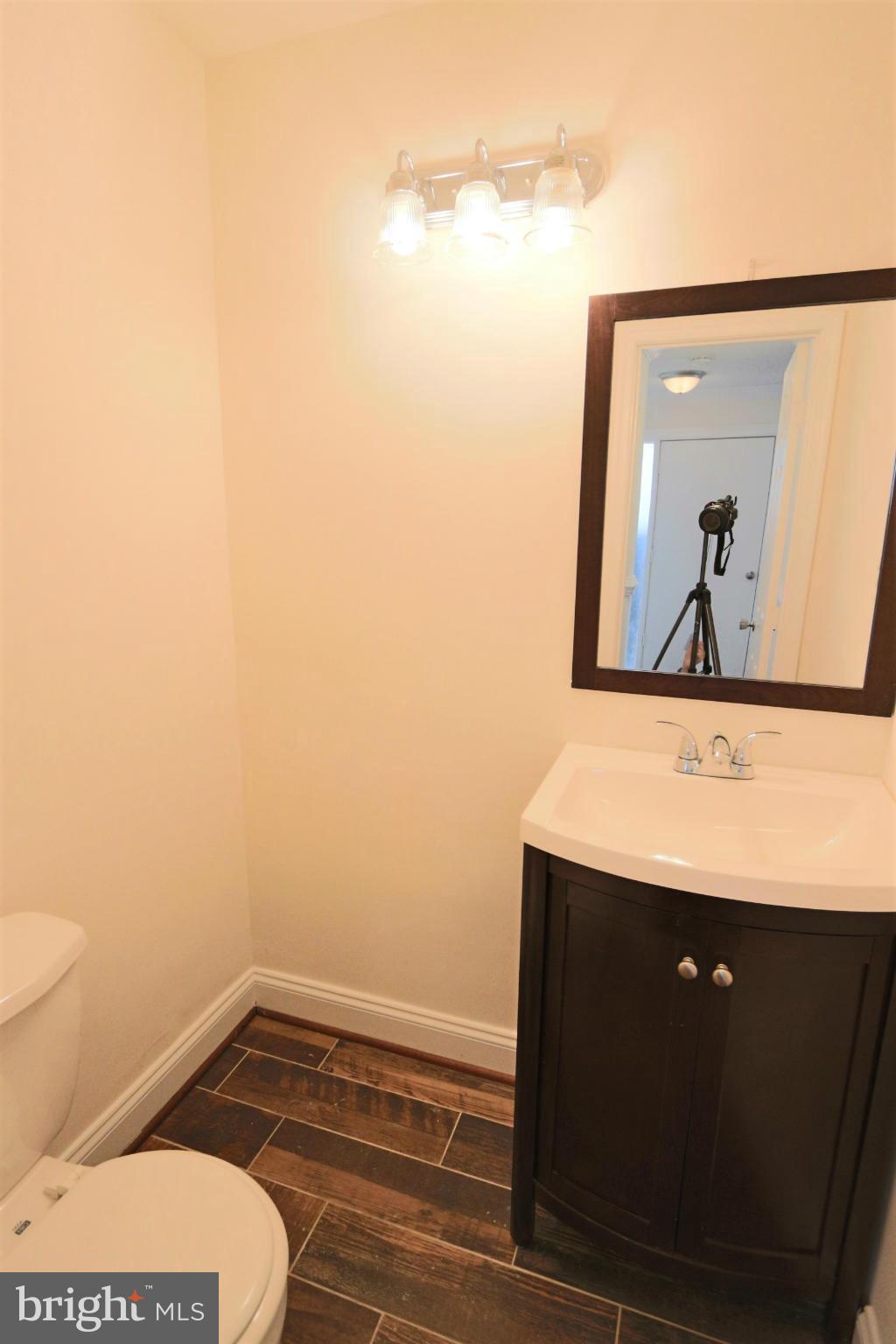 RESTON - Residential