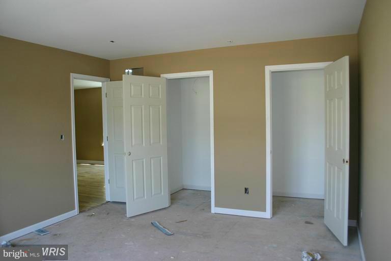 AUMAR HEIGHTS - Residential Lease