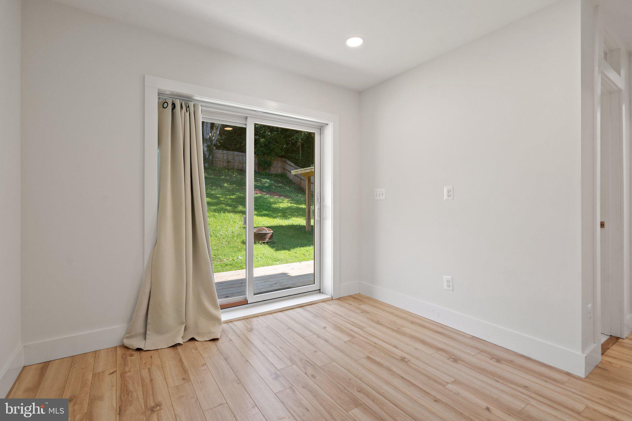 GAINES SUBD - Residential