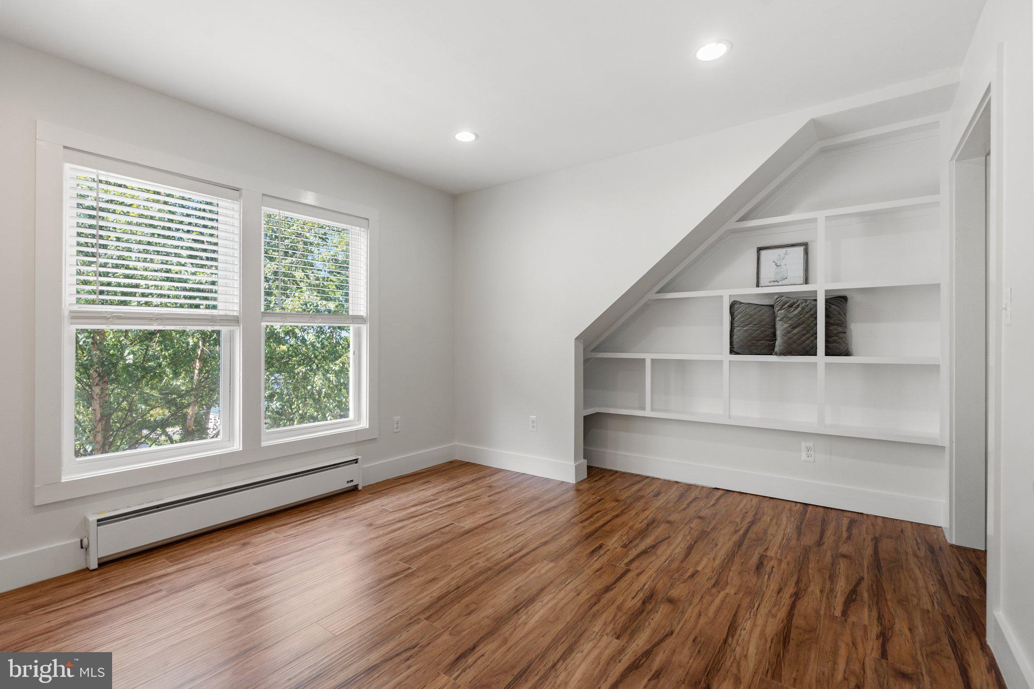 GAINES SUBD - Residential