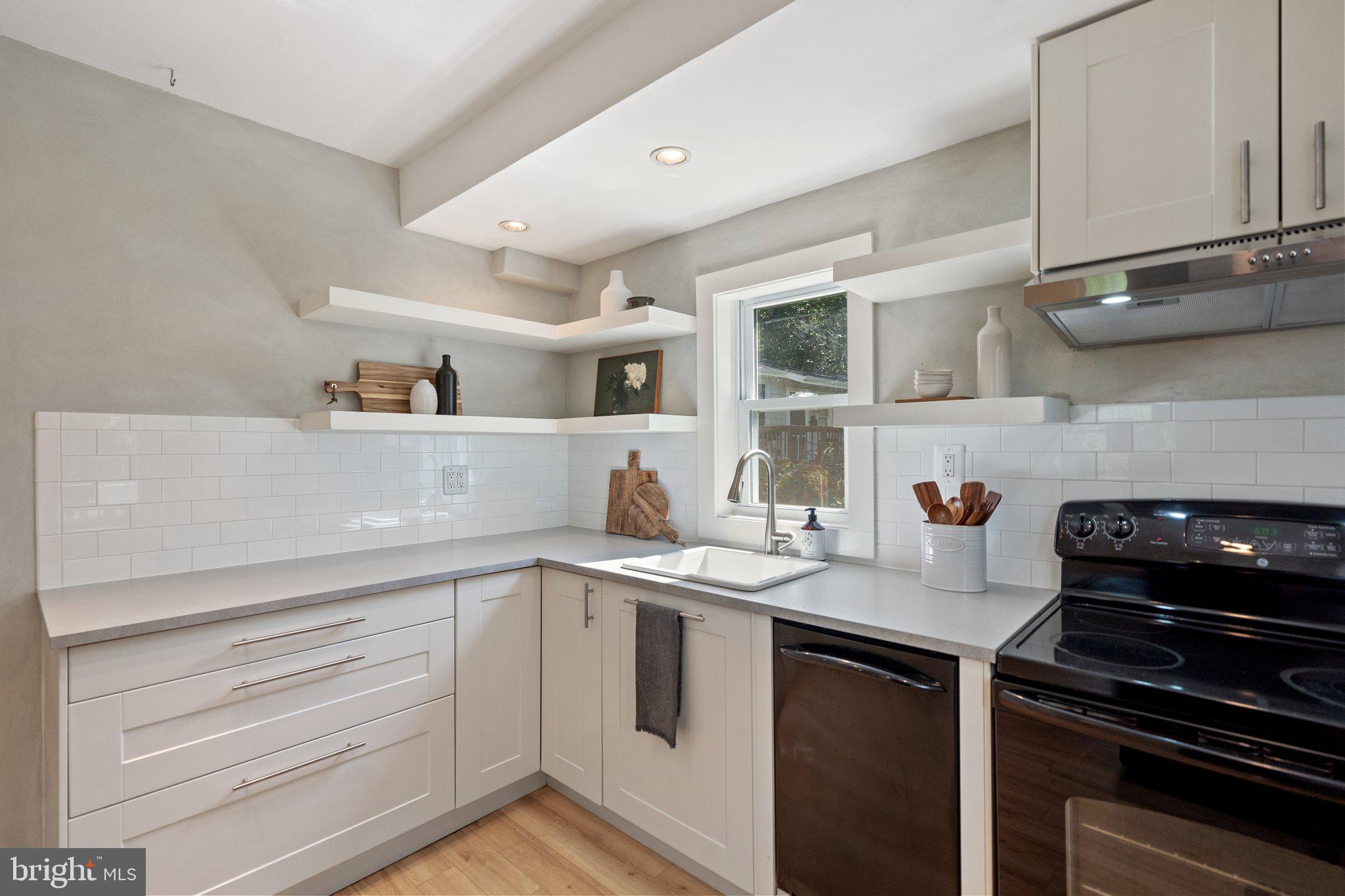 GAINES SUBD - Residential