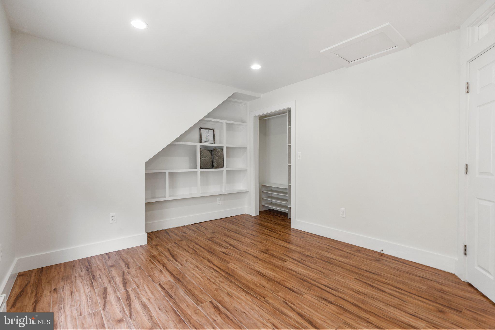 GAINES SUBD - Residential