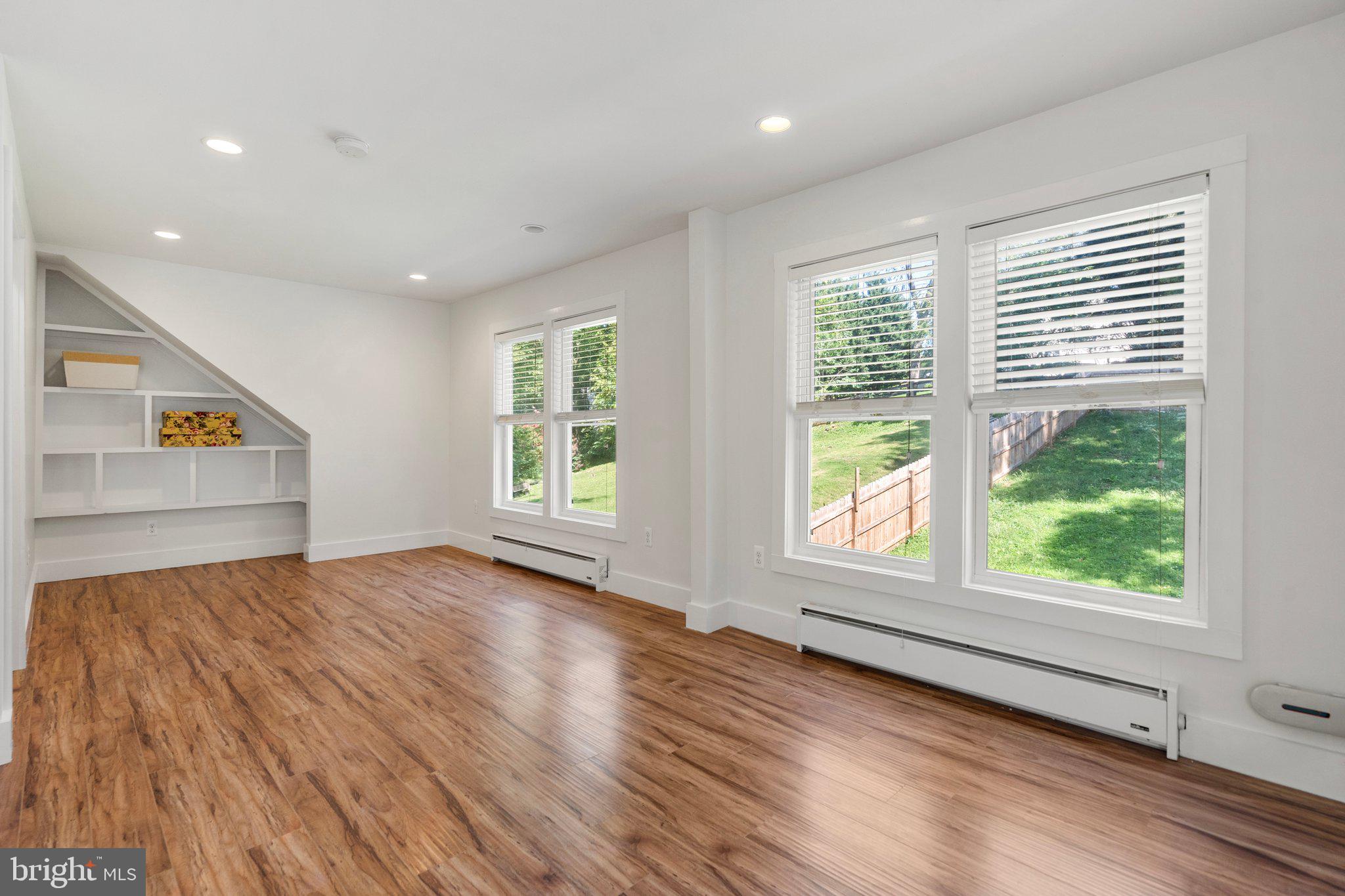 GAINES SUBD - Residential