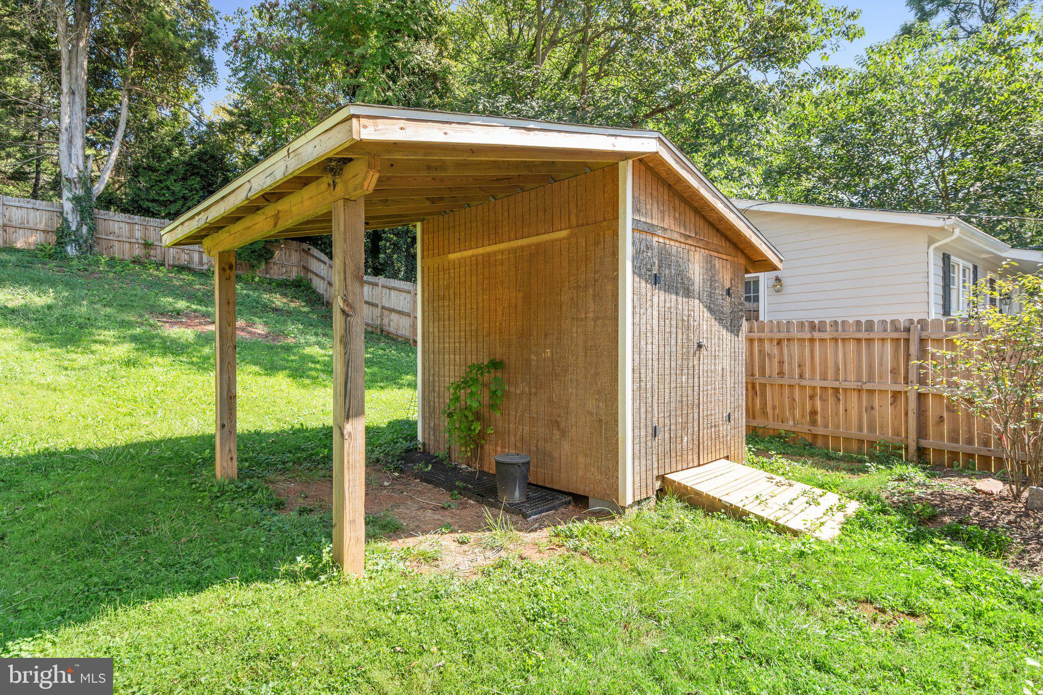 GAINES SUBD - Residential