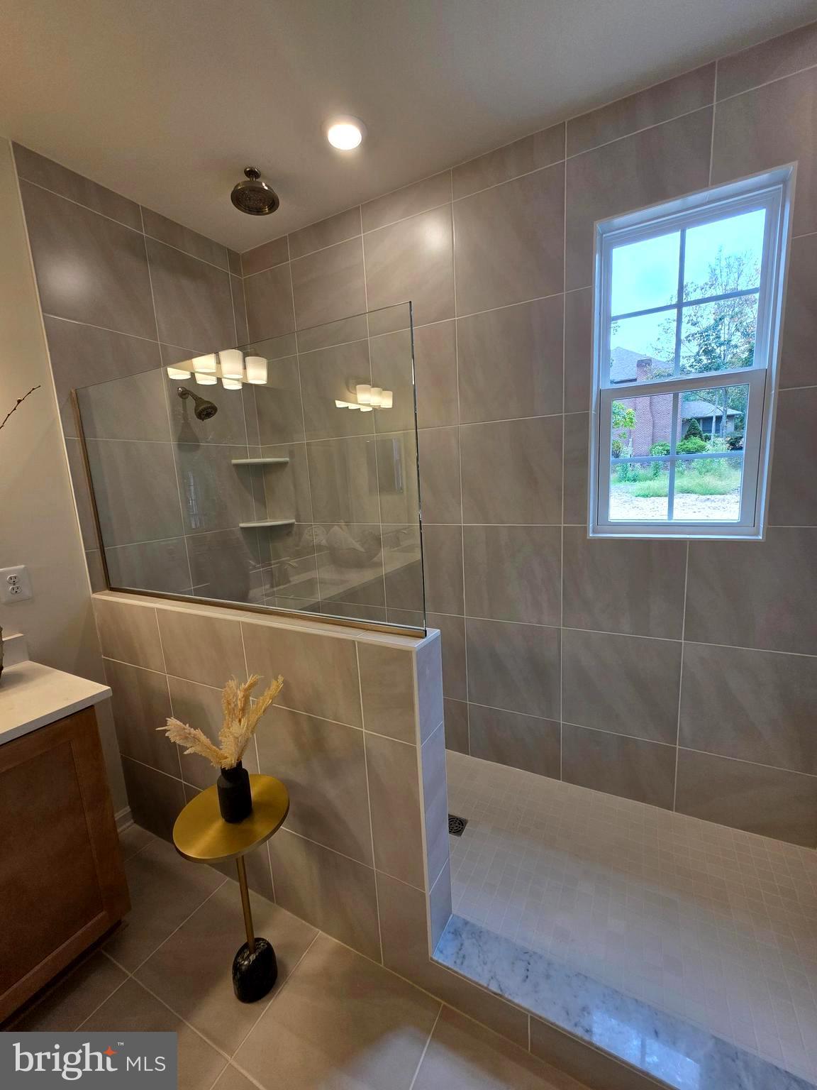 SUNSET VIEW - Residential