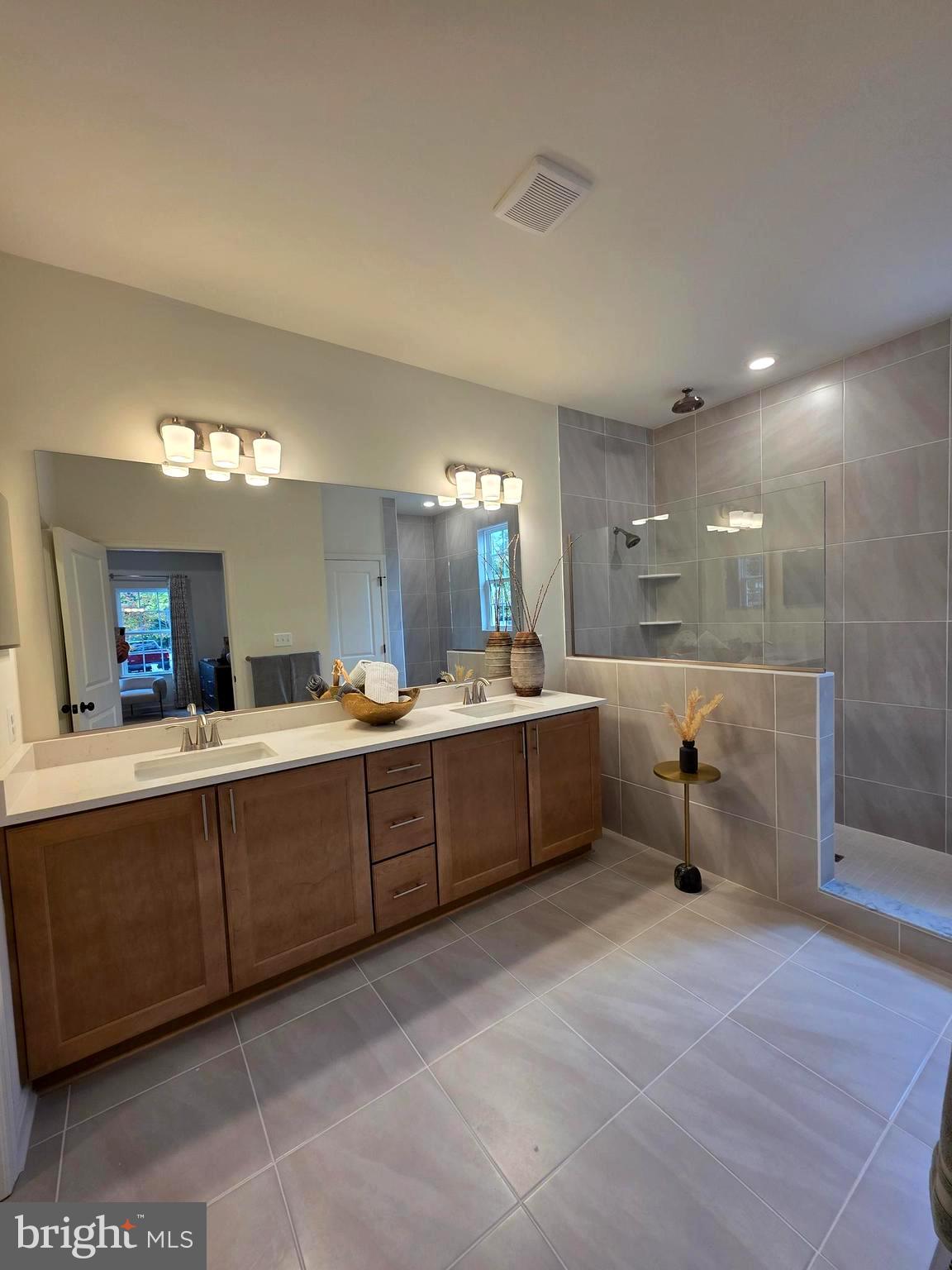 SUNSET VIEW - Residential