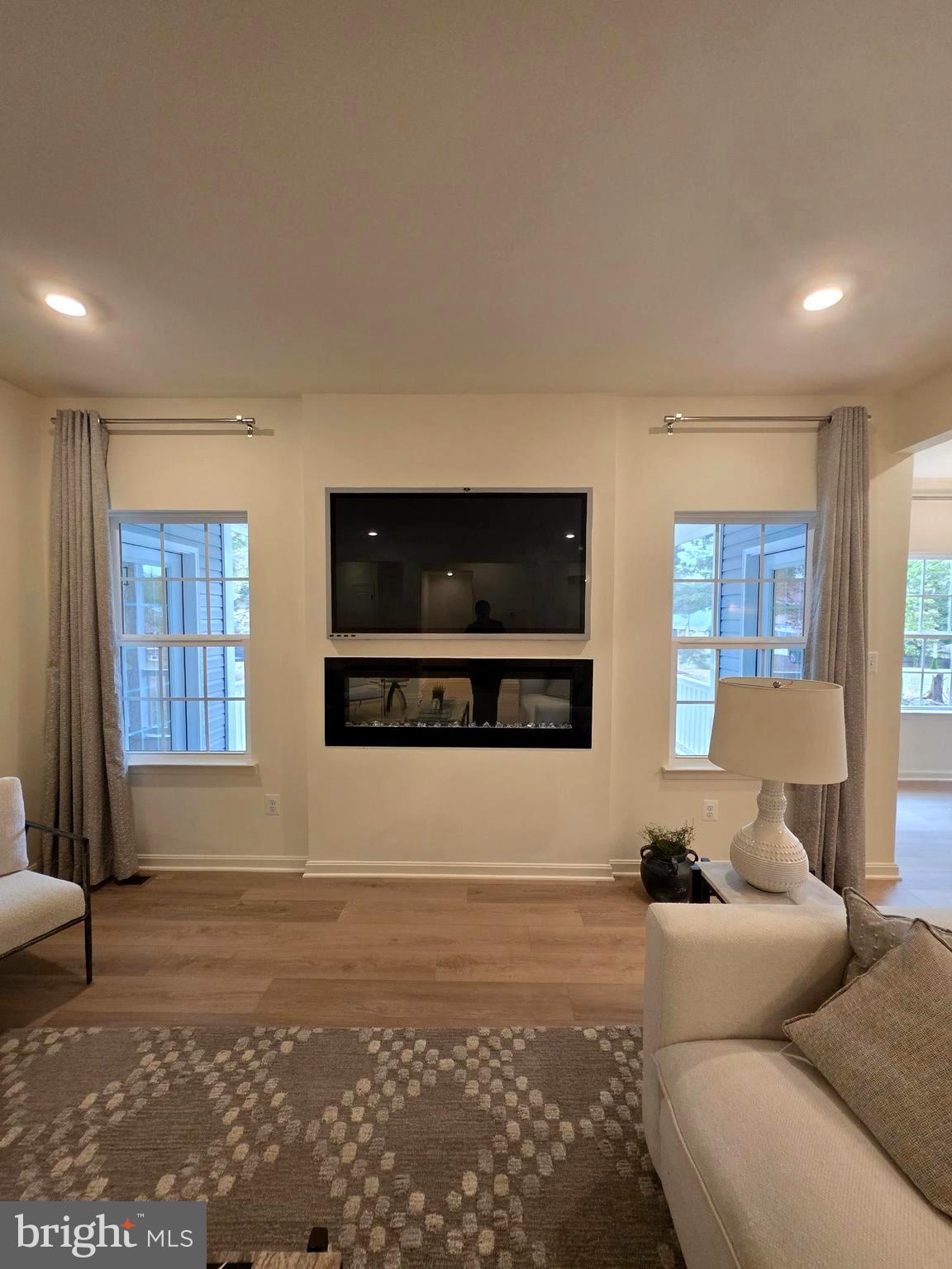 SUNSET VIEW - Residential