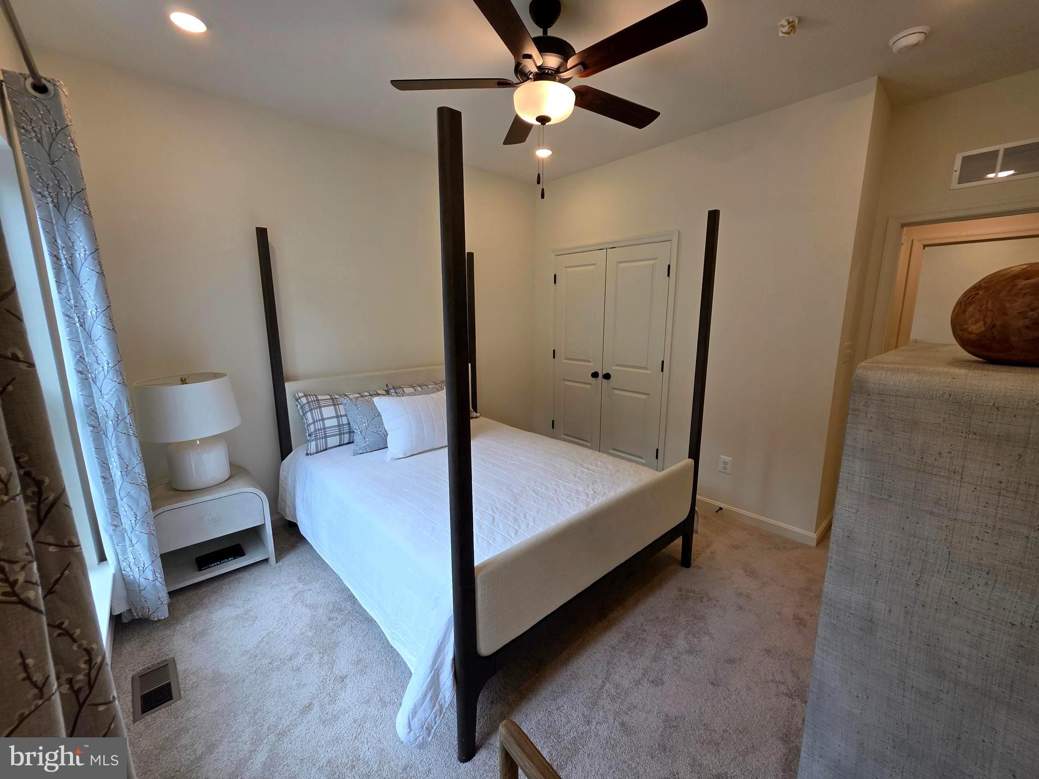 SUNSET VIEW - Residential