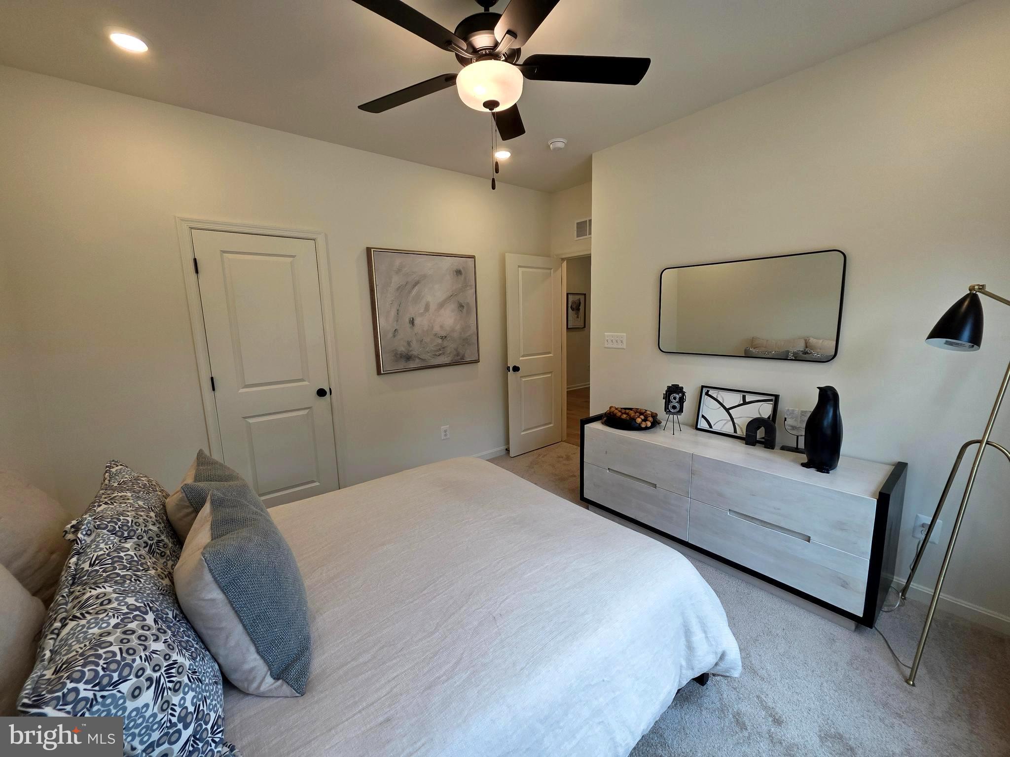 SUNSET VIEW - Residential