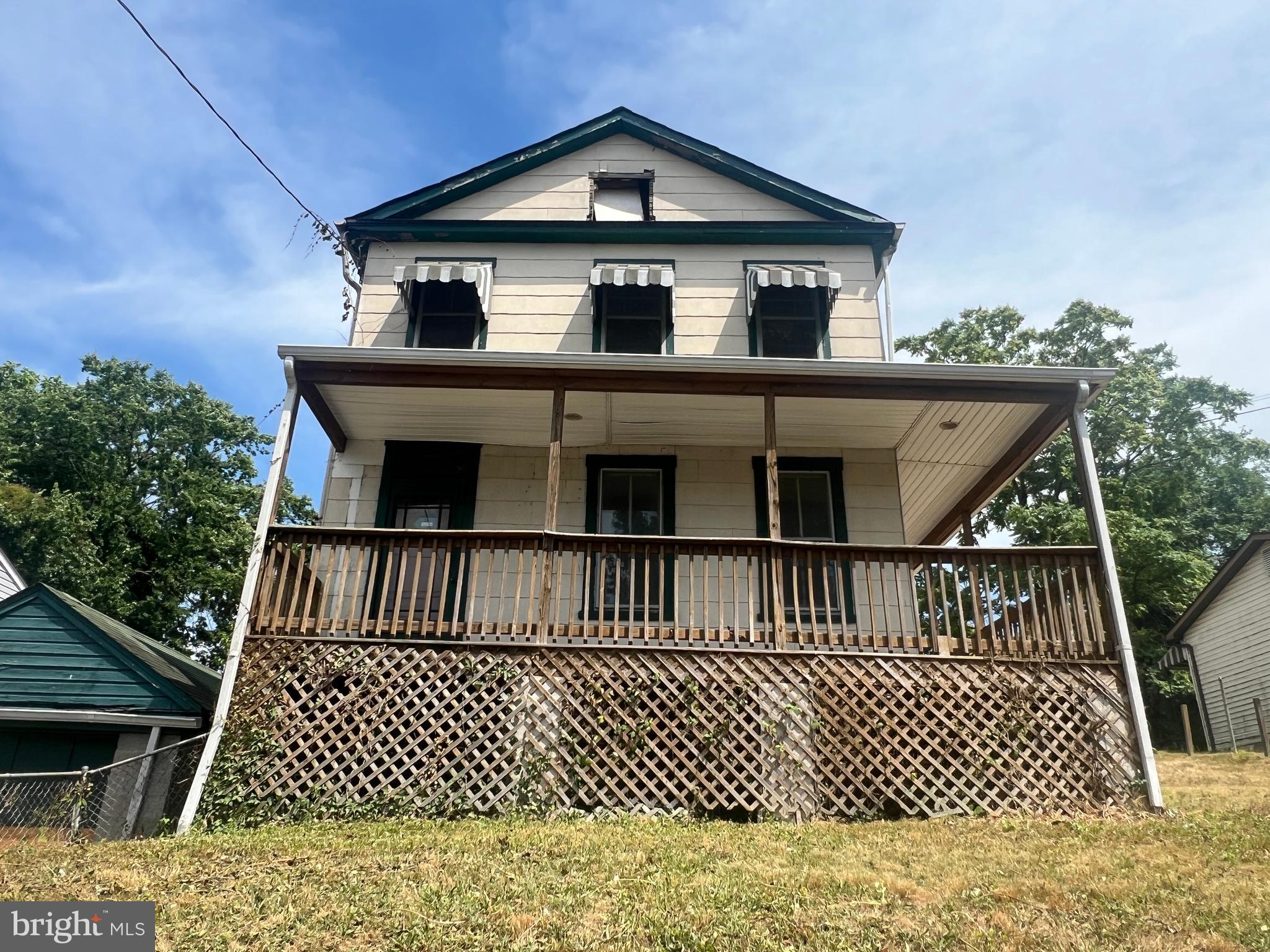 FAIRMOUNT HEIGHTS - Residential