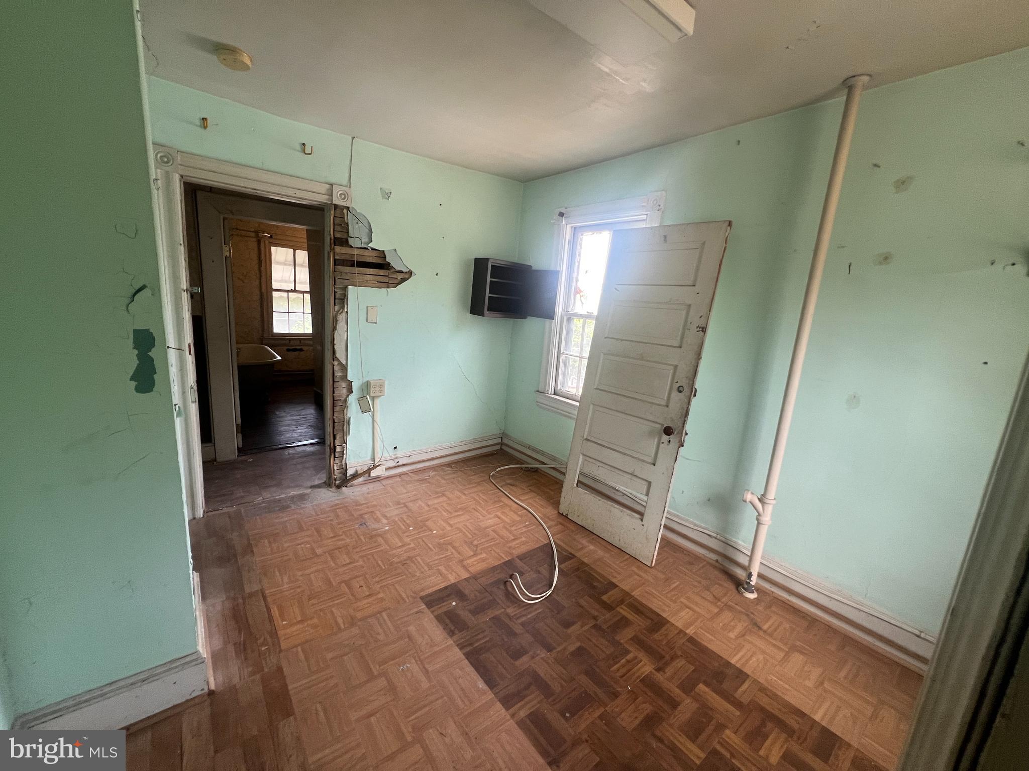 FAIRMOUNT HEIGHTS - Residential