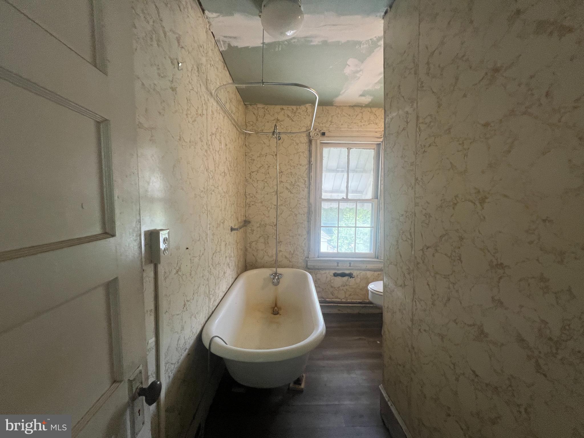 FAIRMOUNT HEIGHTS - Residential