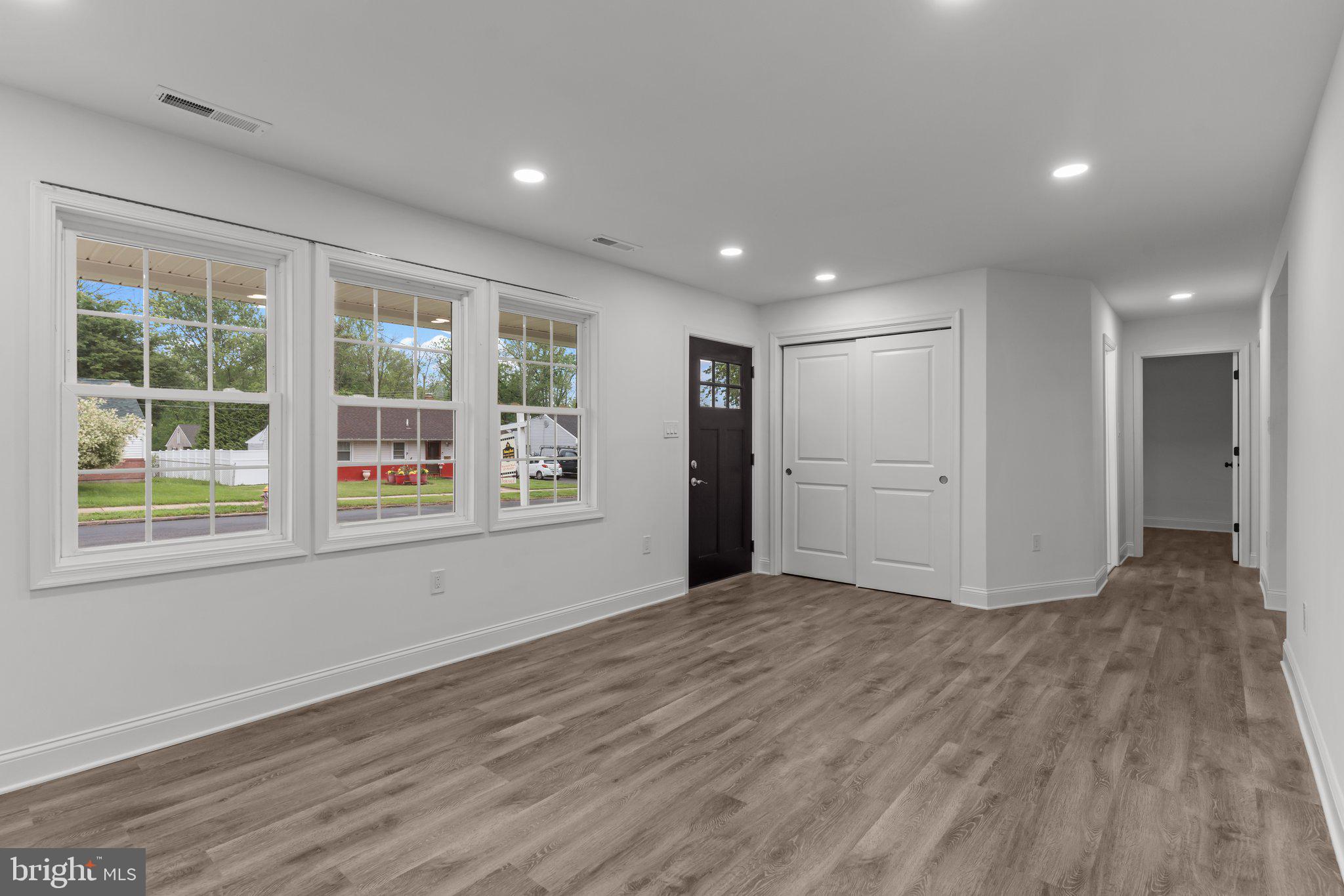 2764 BELLVIEW DRIVE