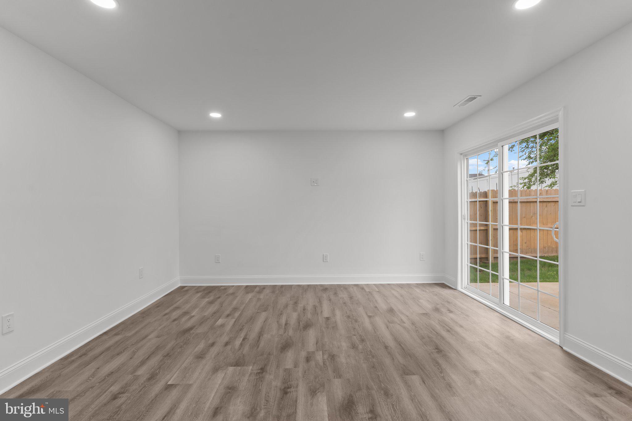NON AVAILABLE - Residential