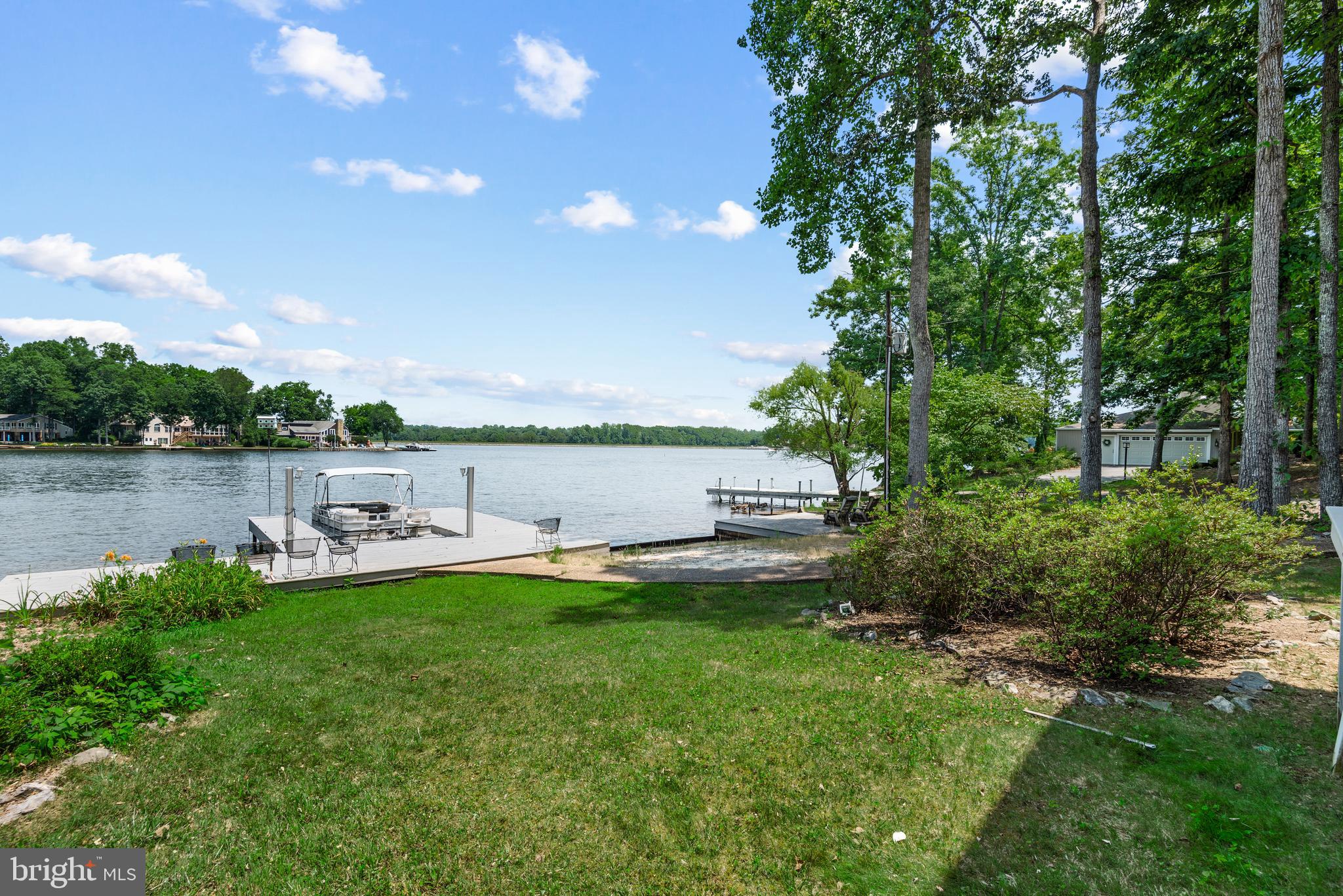 LAKE OF THE WOODS - Residential