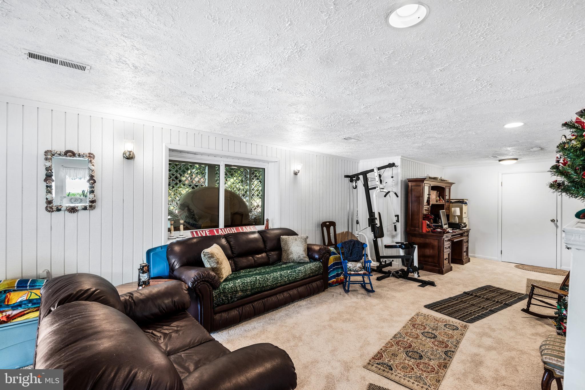 LAKE OF THE WOODS - Residential