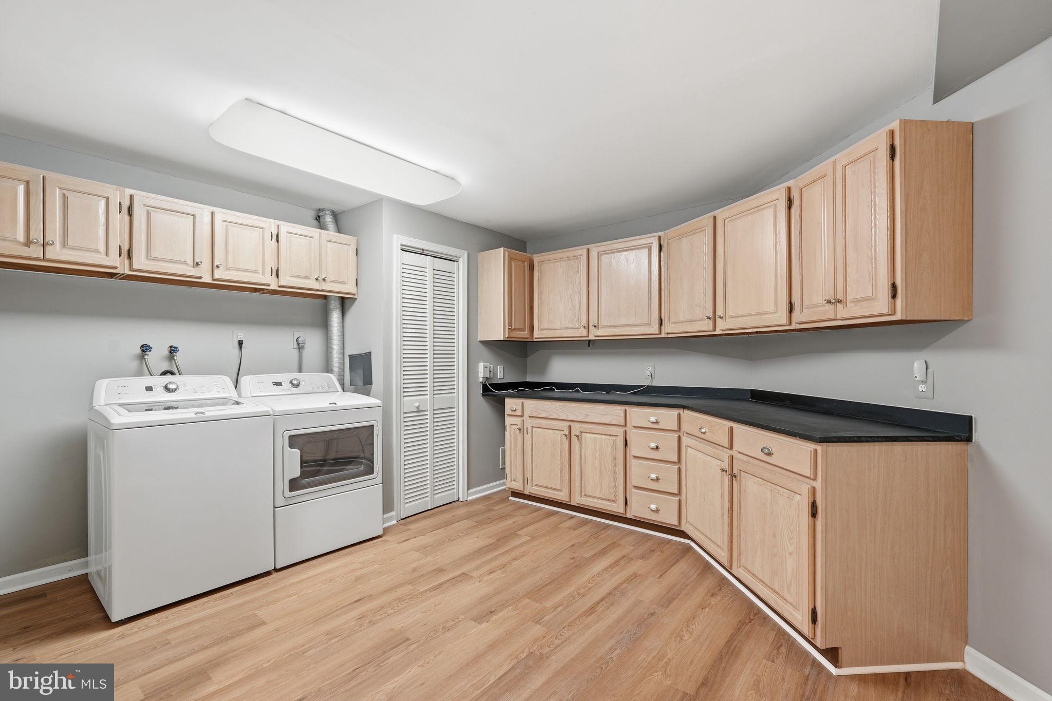 GABLE FIELD - Residential