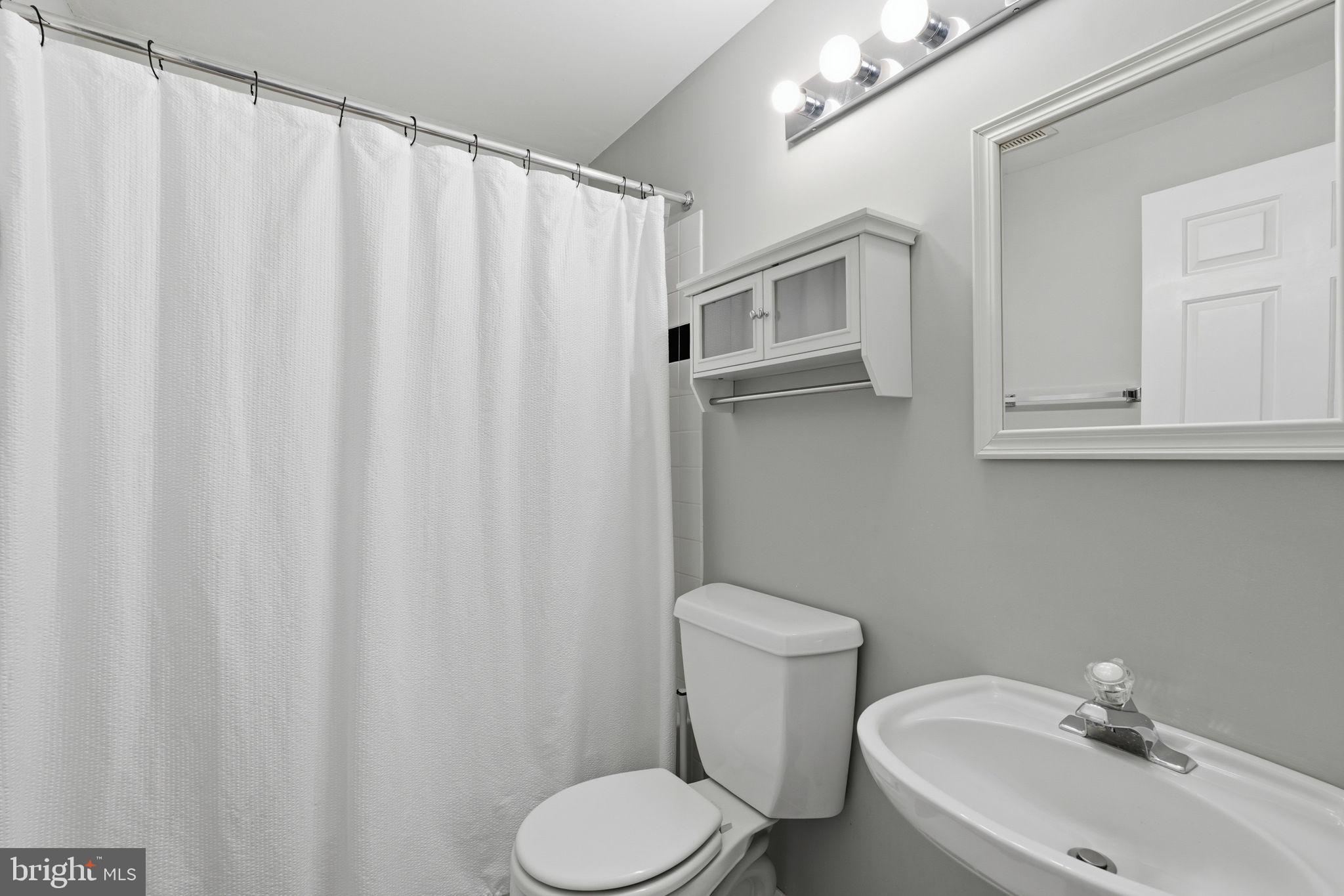 GABLE FIELD - Residential