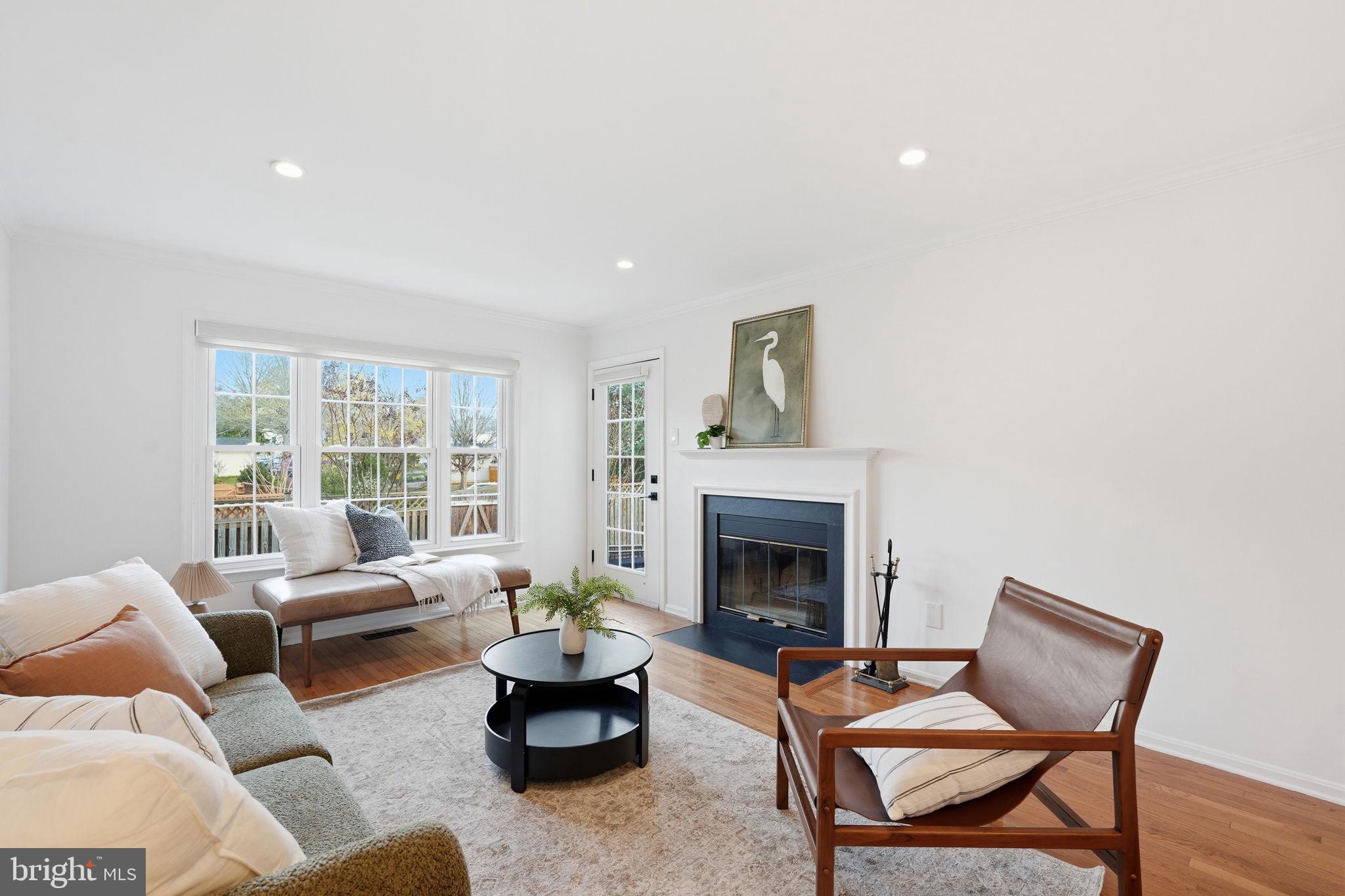 GABLE FIELD - Residential