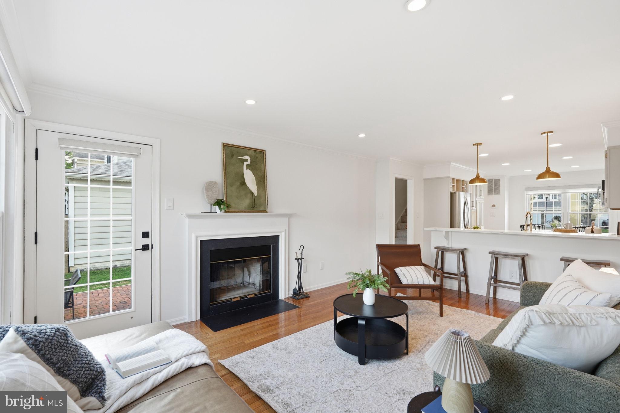 GABLE FIELD - Residential