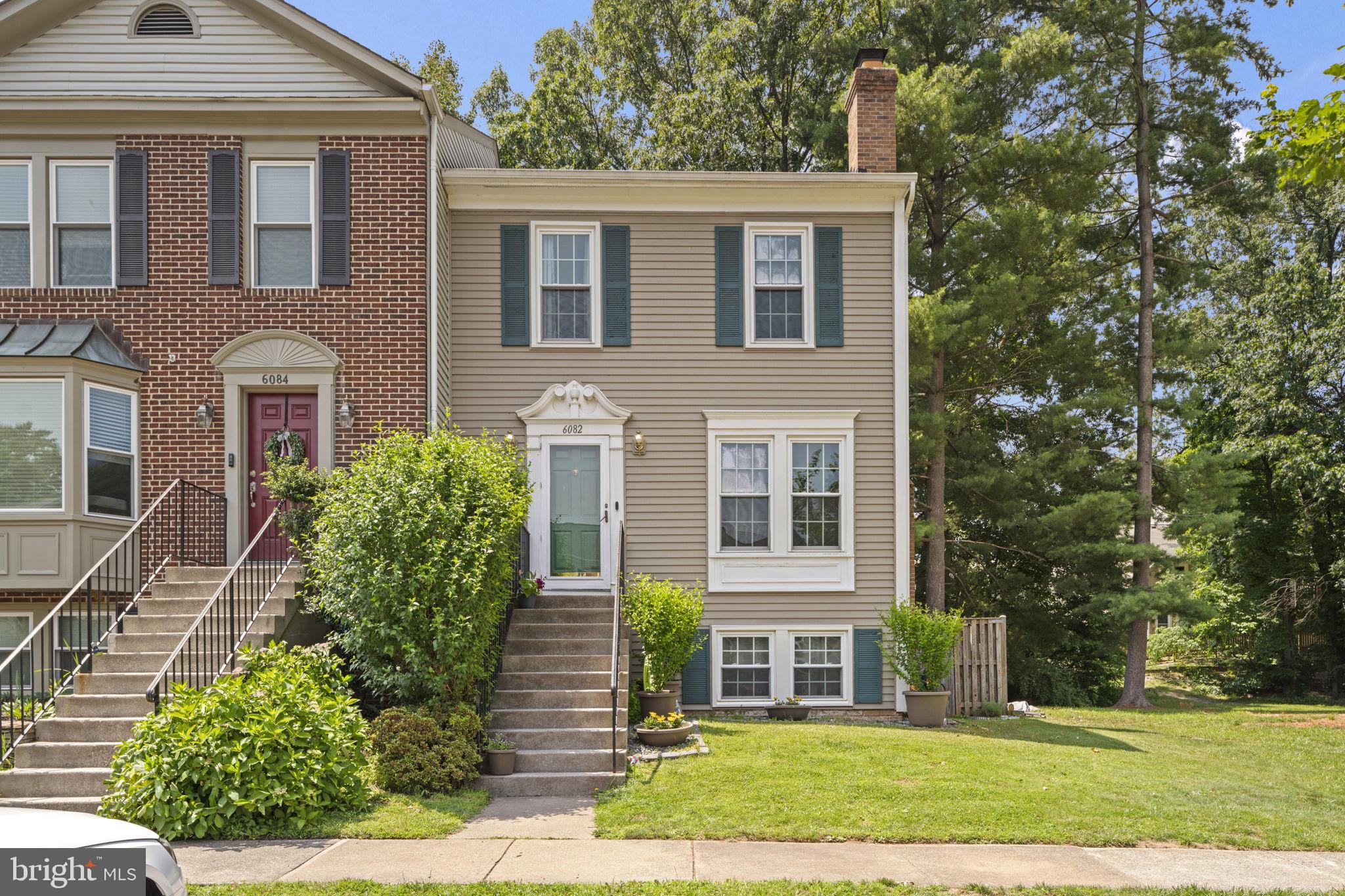 6082 CLAY SPUR COURT
