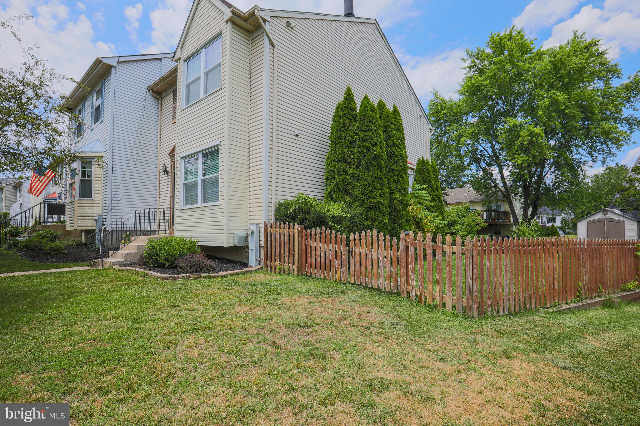 RIDGELY CHOICE - Residential