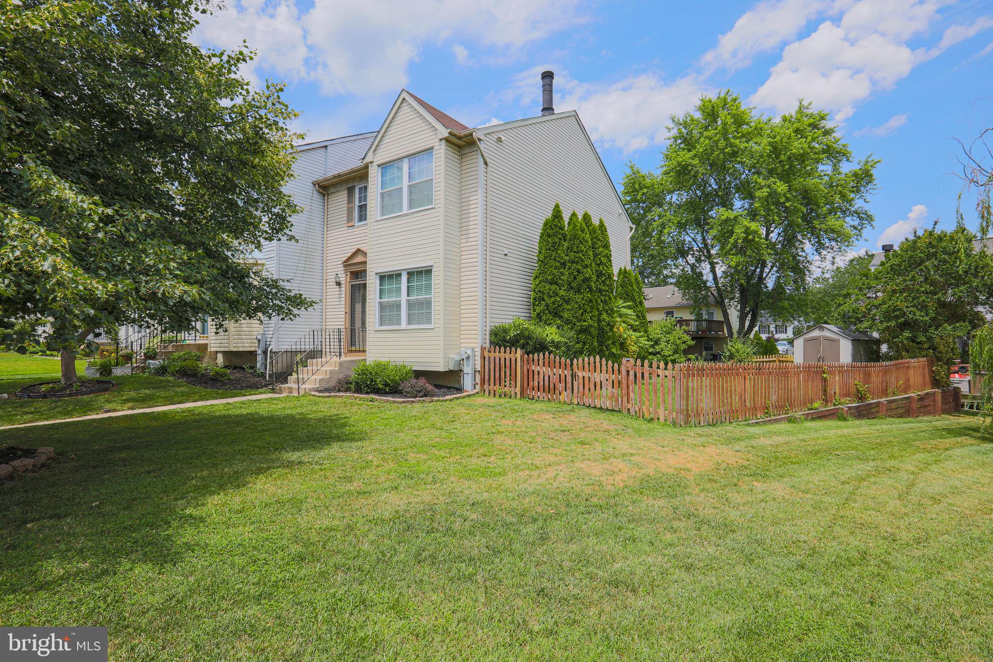 RIDGELY CHOICE - Residential