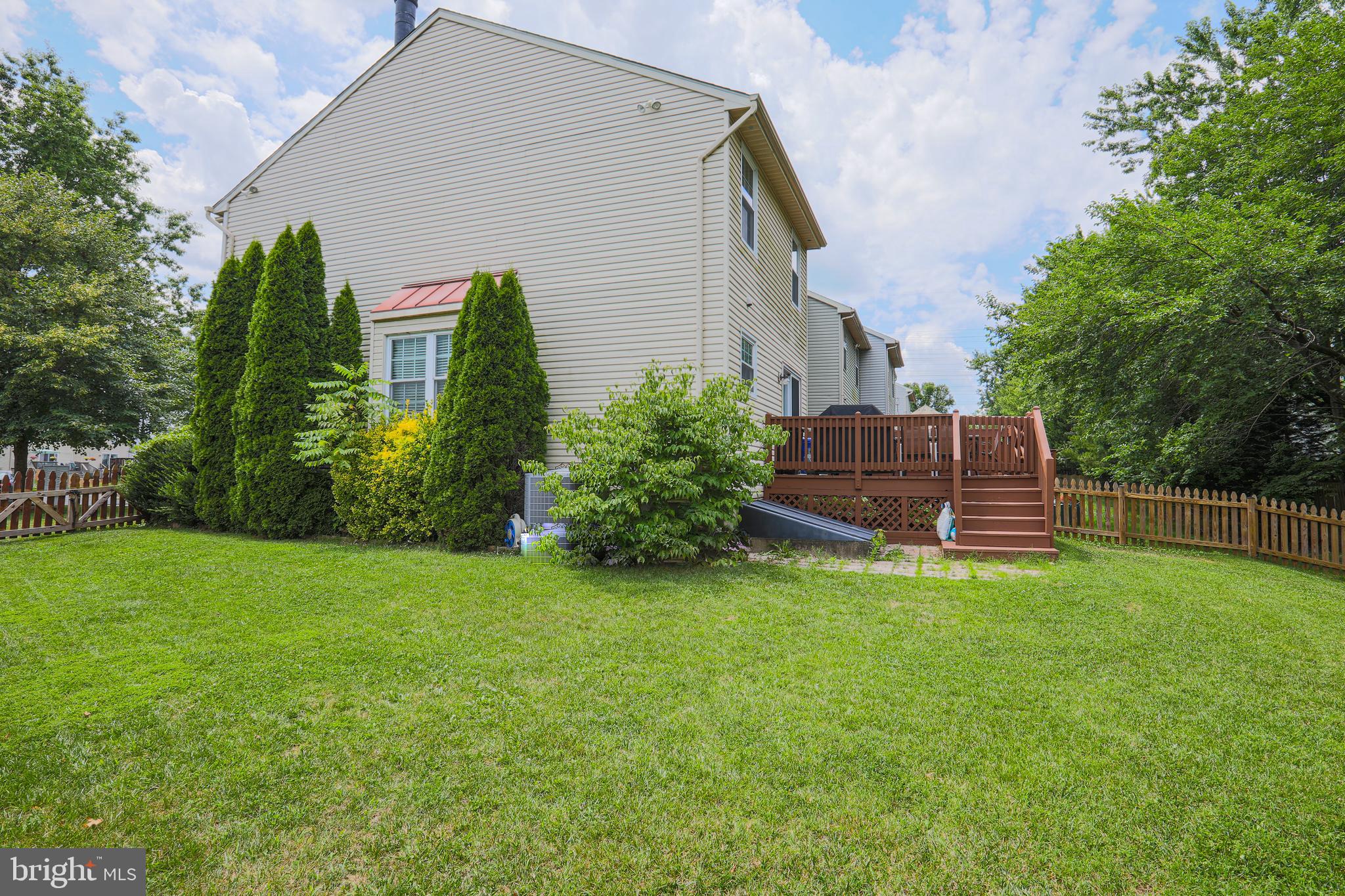 RIDGELY CHOICE - Residential