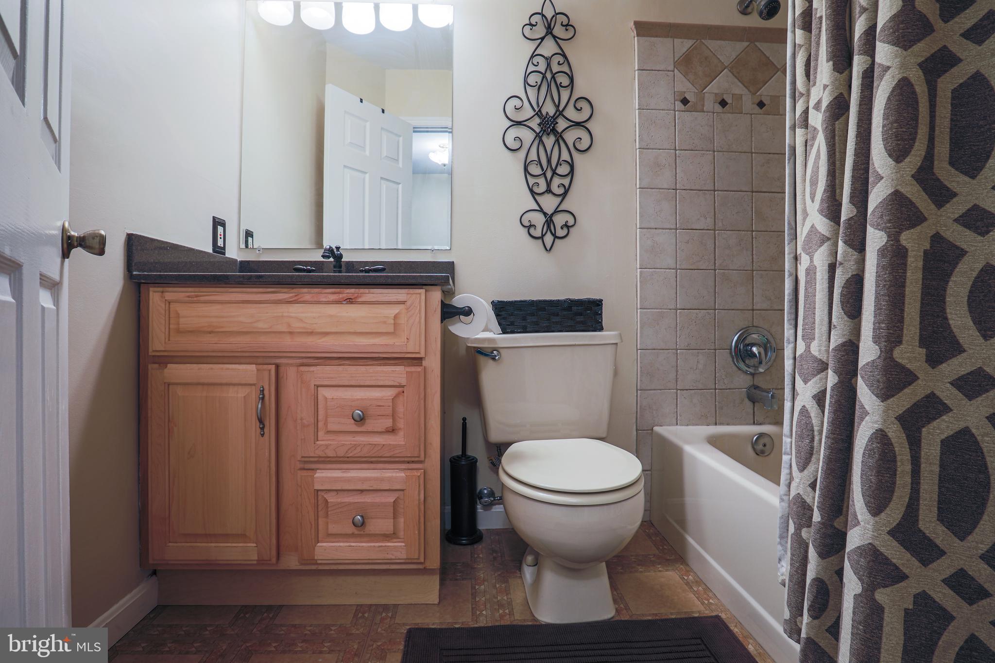 RIDGELY CHOICE - Residential