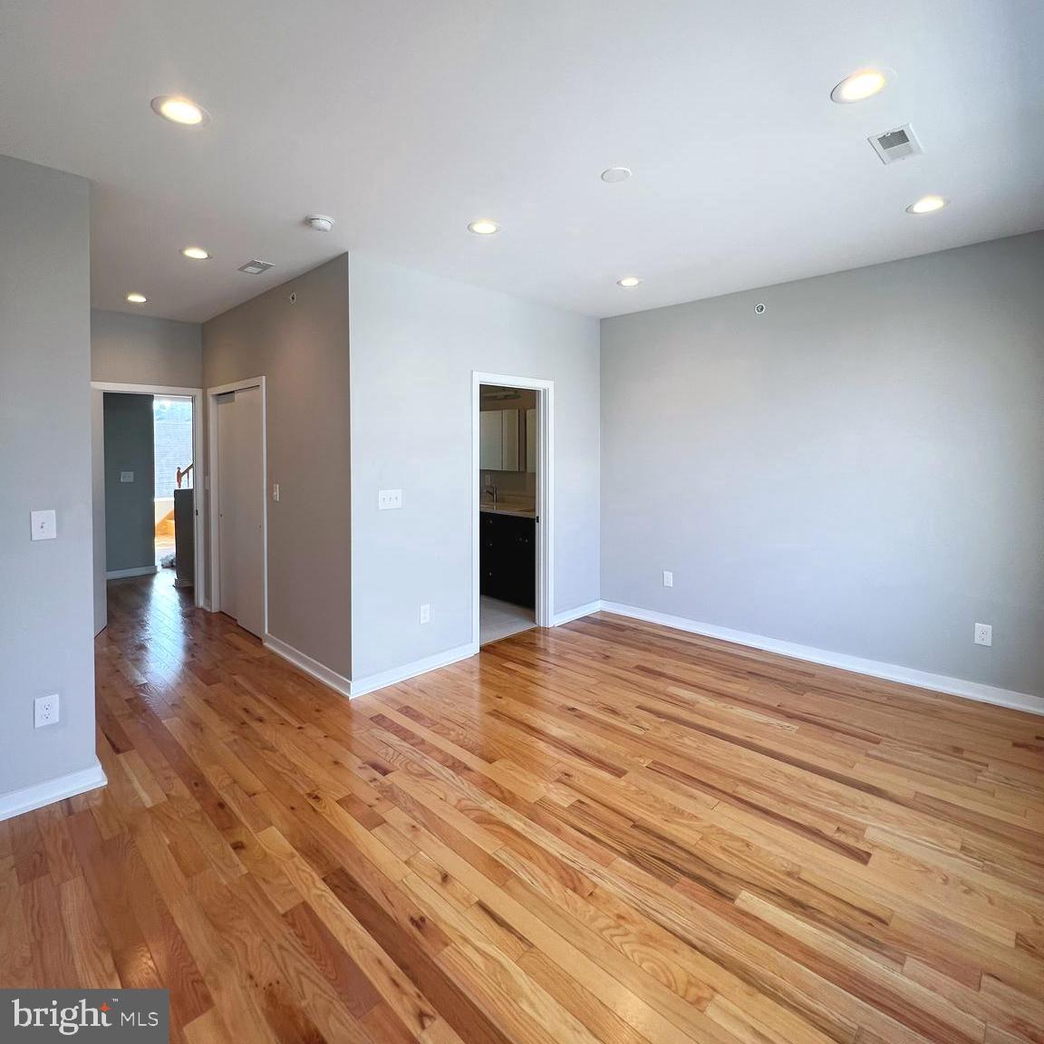 NORTHERN LIBERTIES - Residential Lease