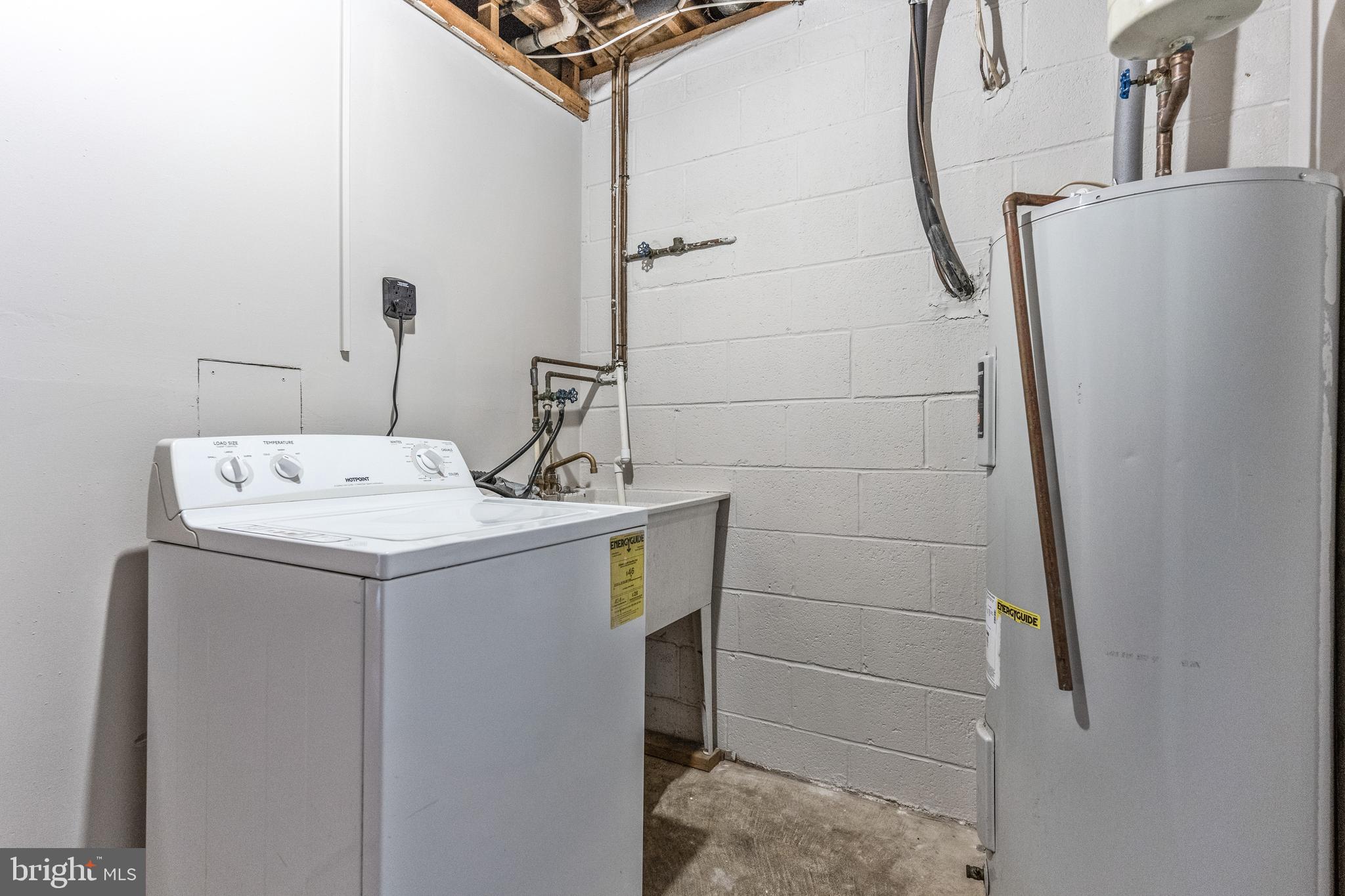 WILBURN ESTATES - Residential Lease