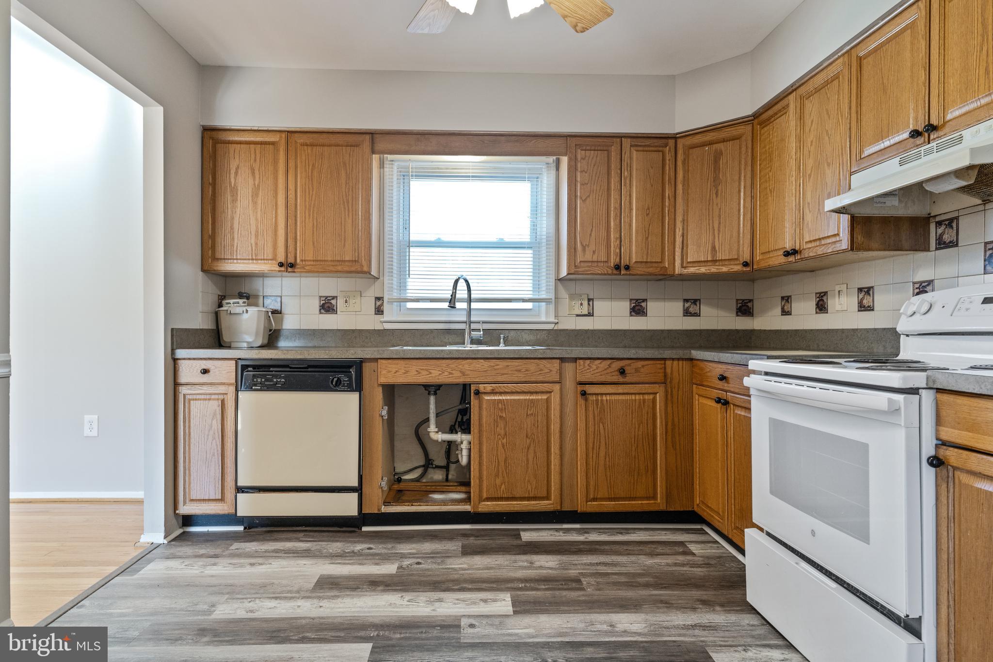 WILBURN ESTATES - Residential Lease