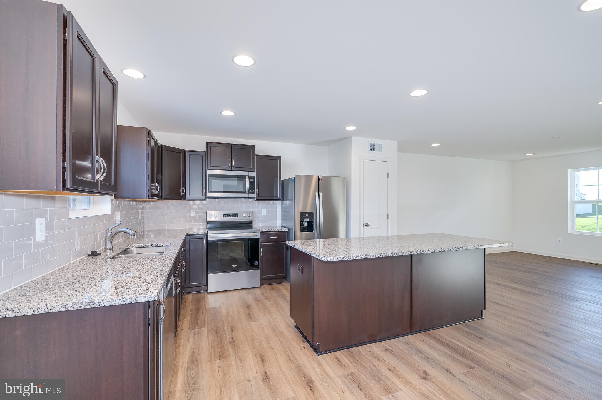 OVERLOOK AT RIVERSIDE - Residential Lease