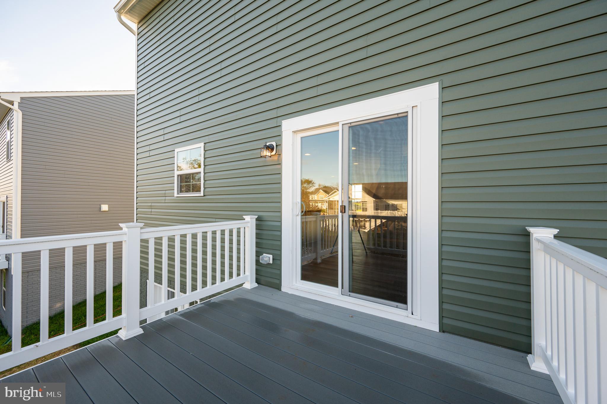 OVERLOOK AT RIVERSIDE - Residential Lease