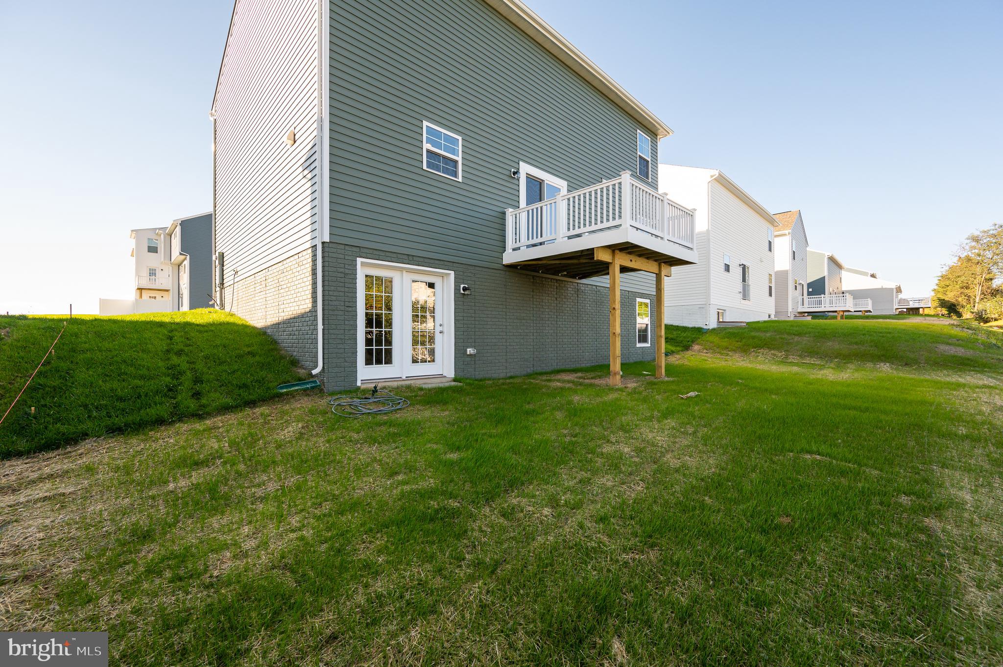 OVERLOOK AT RIVERSIDE - Residential Lease