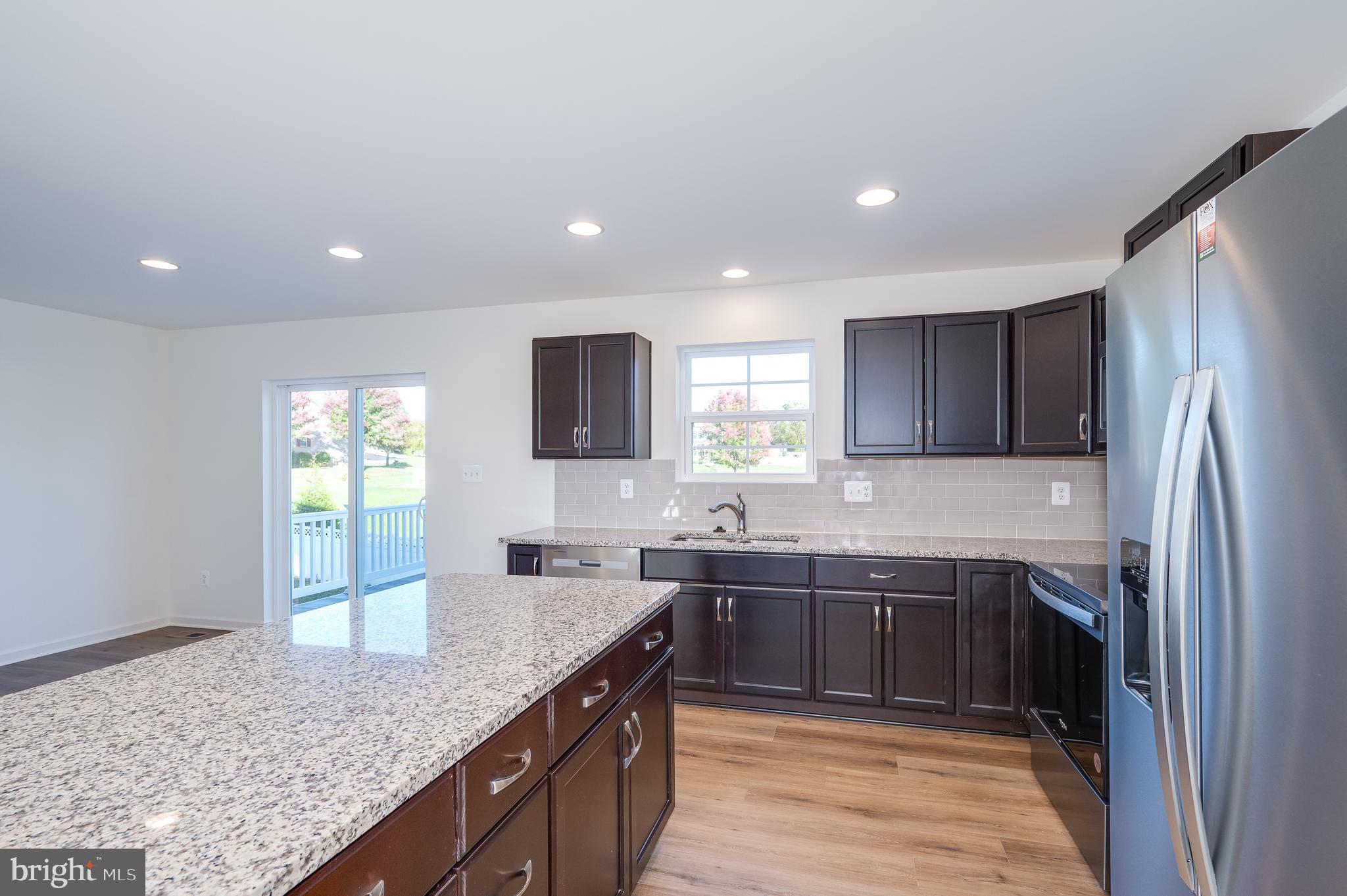 OVERLOOK AT RIVERSIDE - Residential Lease