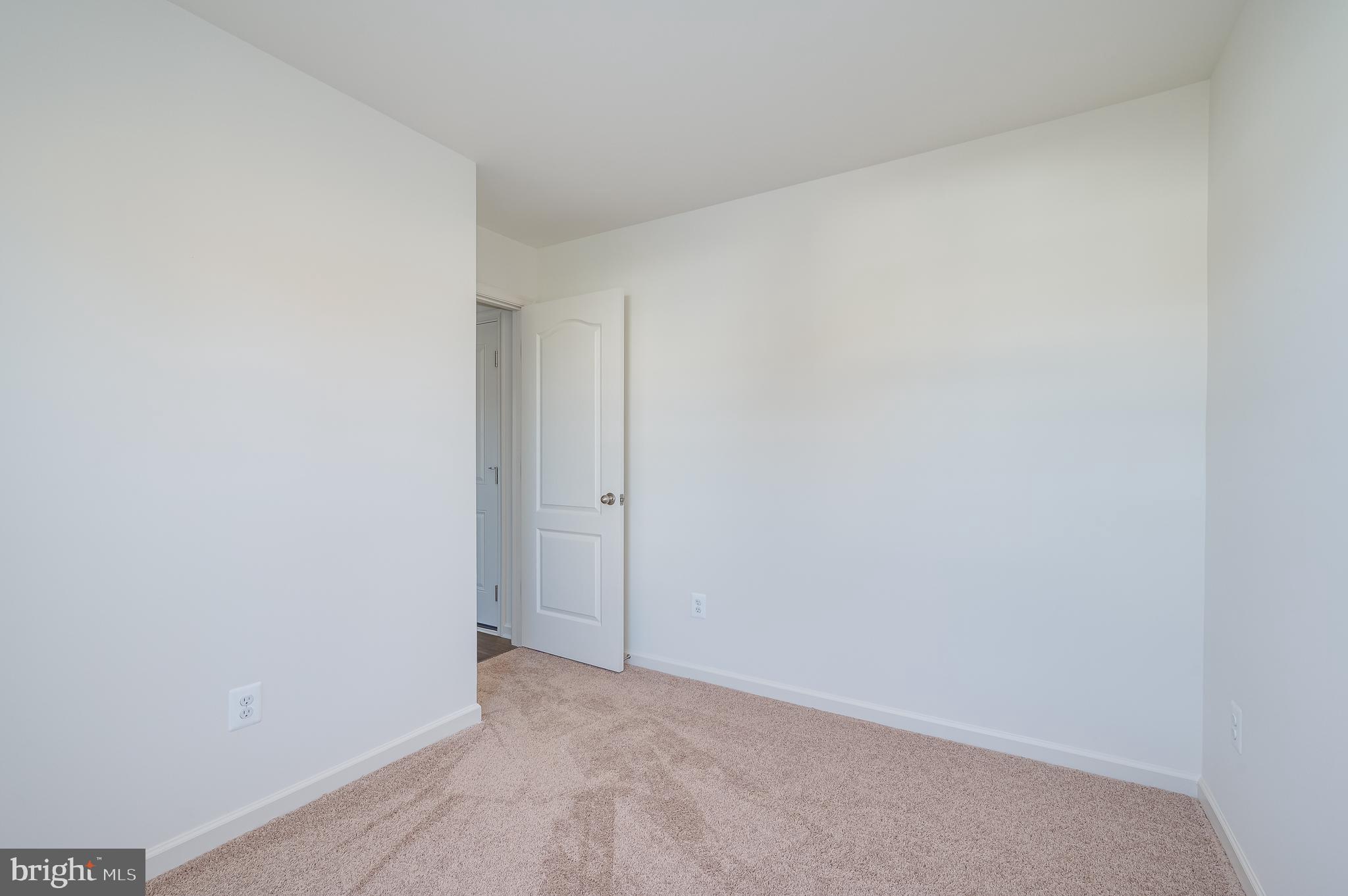 OVERLOOK AT RIVERSIDE - Residential Lease