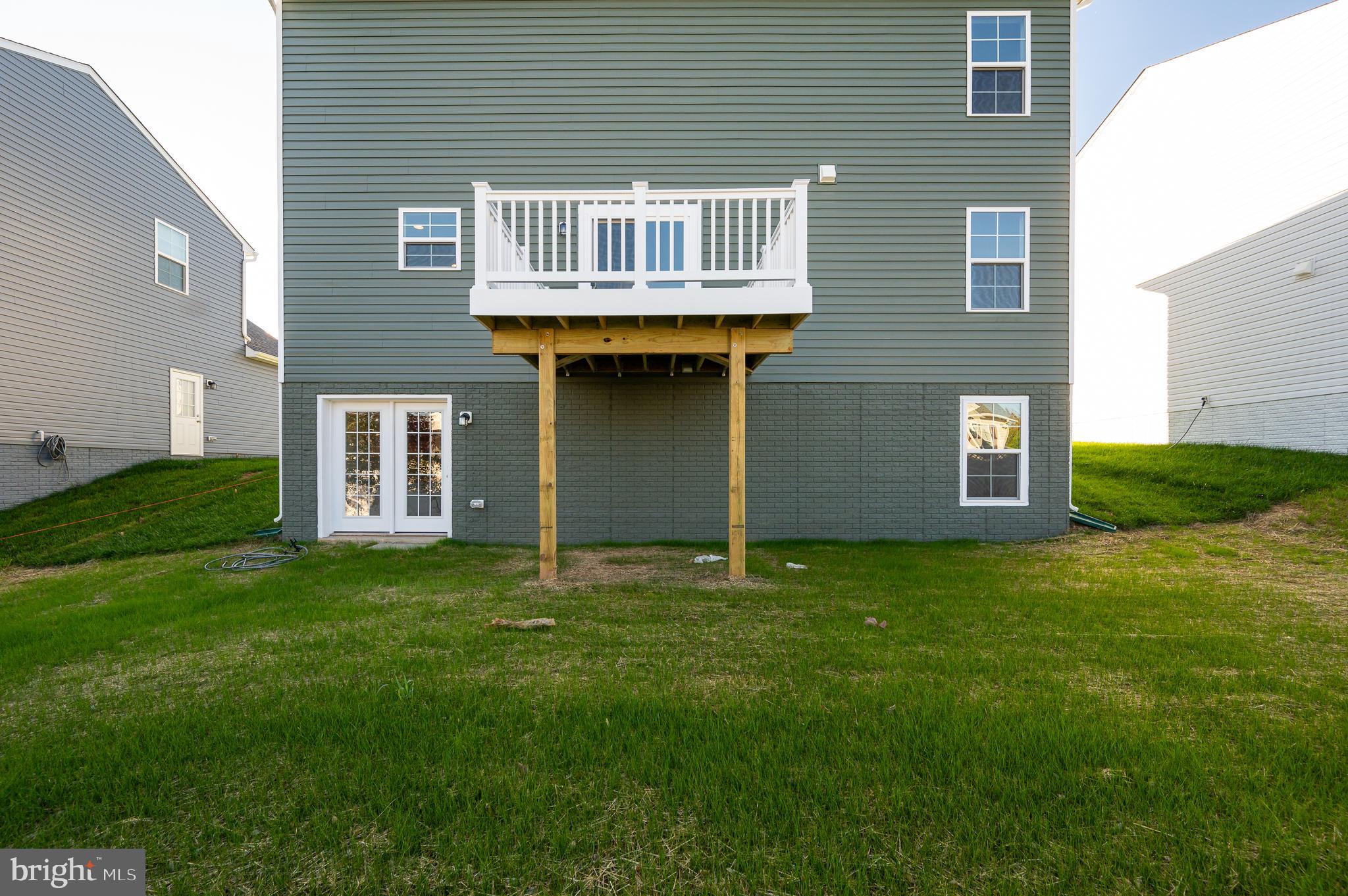 OVERLOOK AT RIVERSIDE - Residential Lease