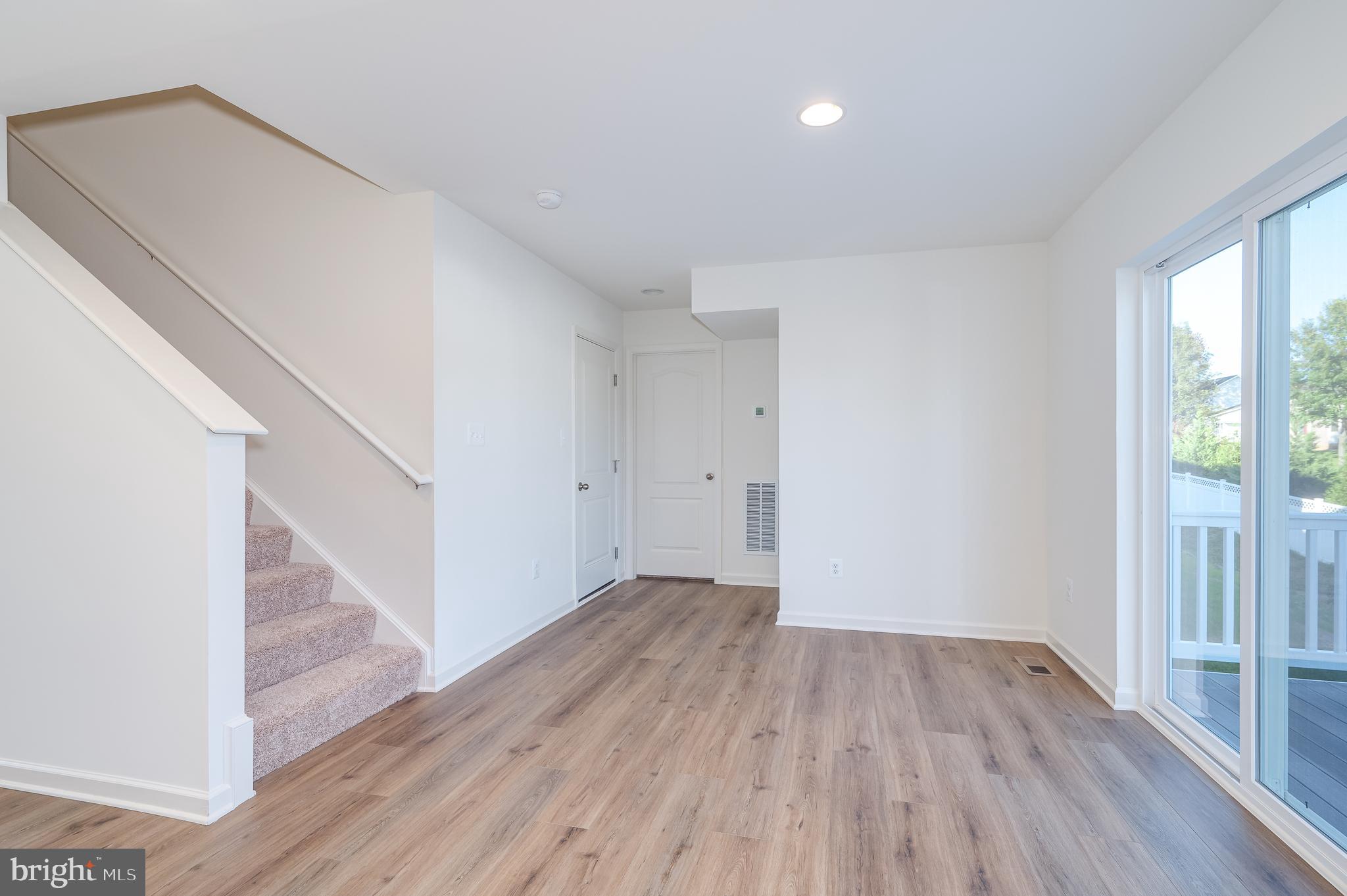 OVERLOOK AT RIVERSIDE - Residential Lease